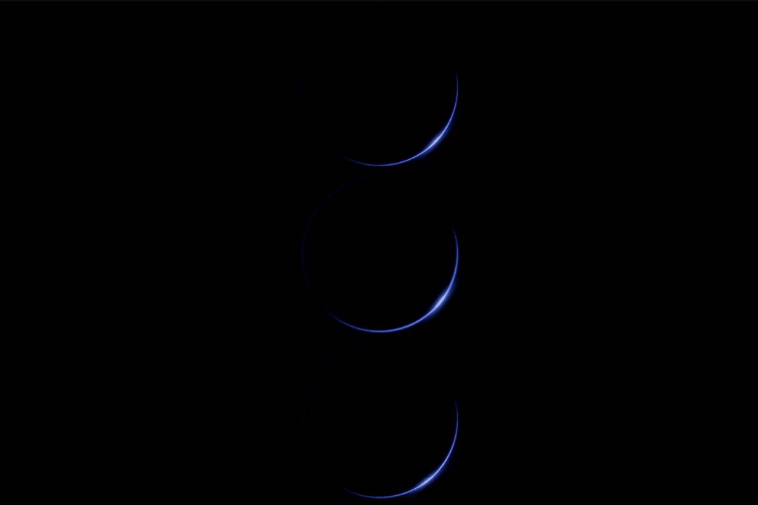 Teaser showing the outline of three camera lens expected to be on the Galaxy Z Fold 7