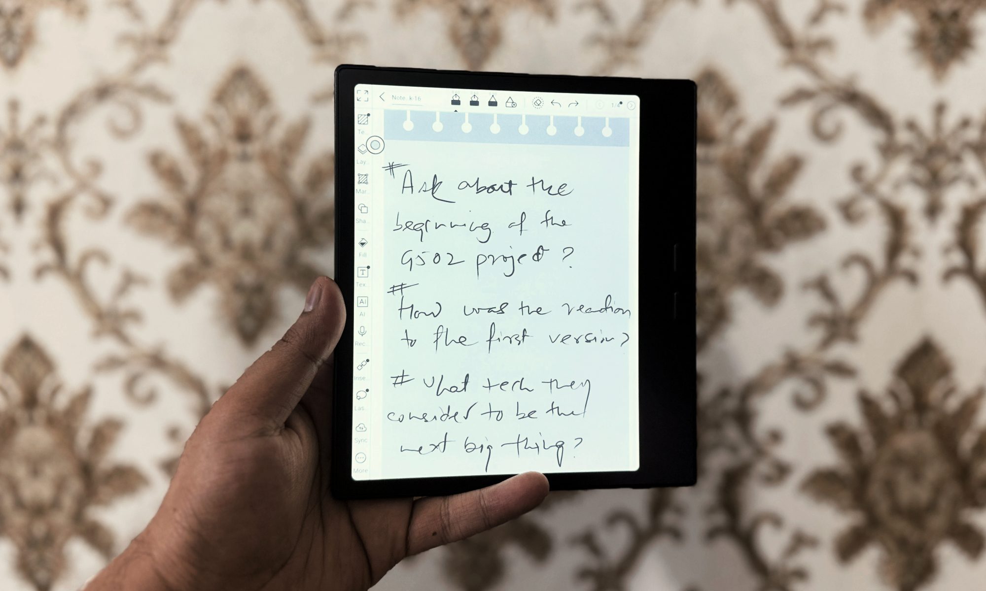 Handwritten note on the Boox Go 7 E Ink tablet.
