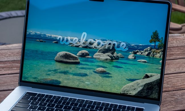 macOS Tahoe 26 public beta running on the M4 MacBook Air 15