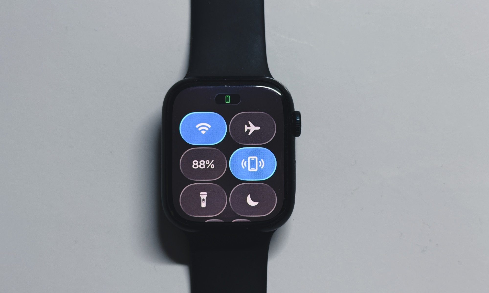 Ringing an iPhone remotely using an Apple Watch.