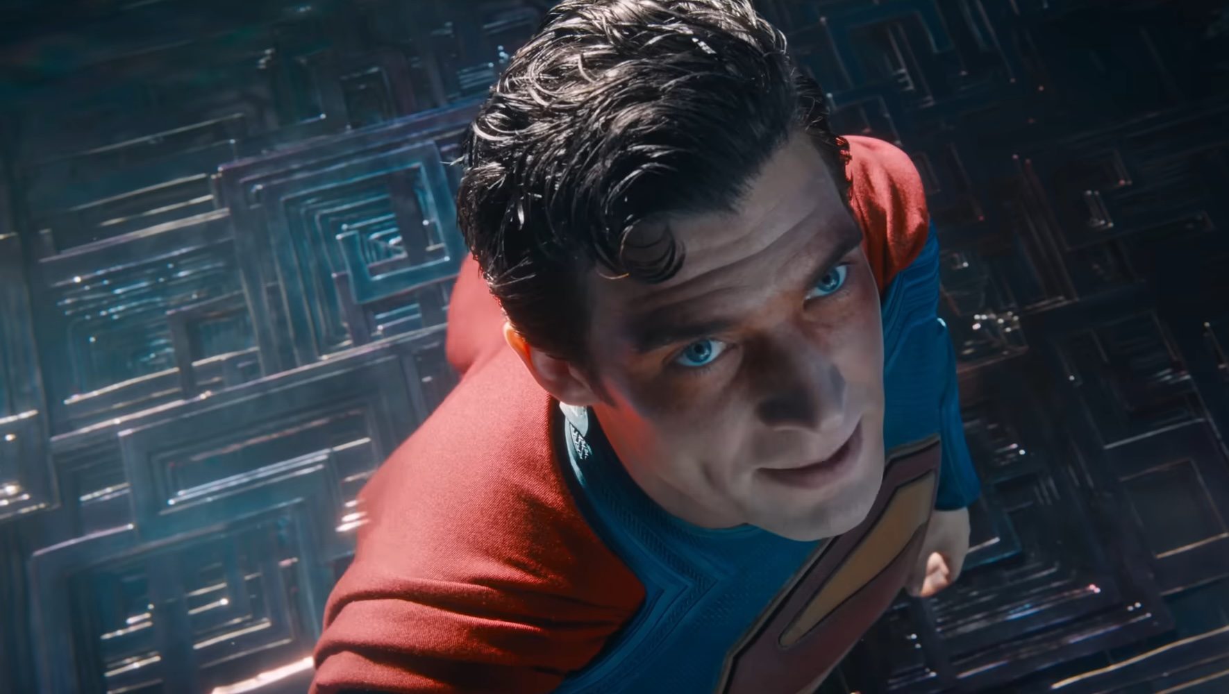 David Corenswet looking up in Superman.