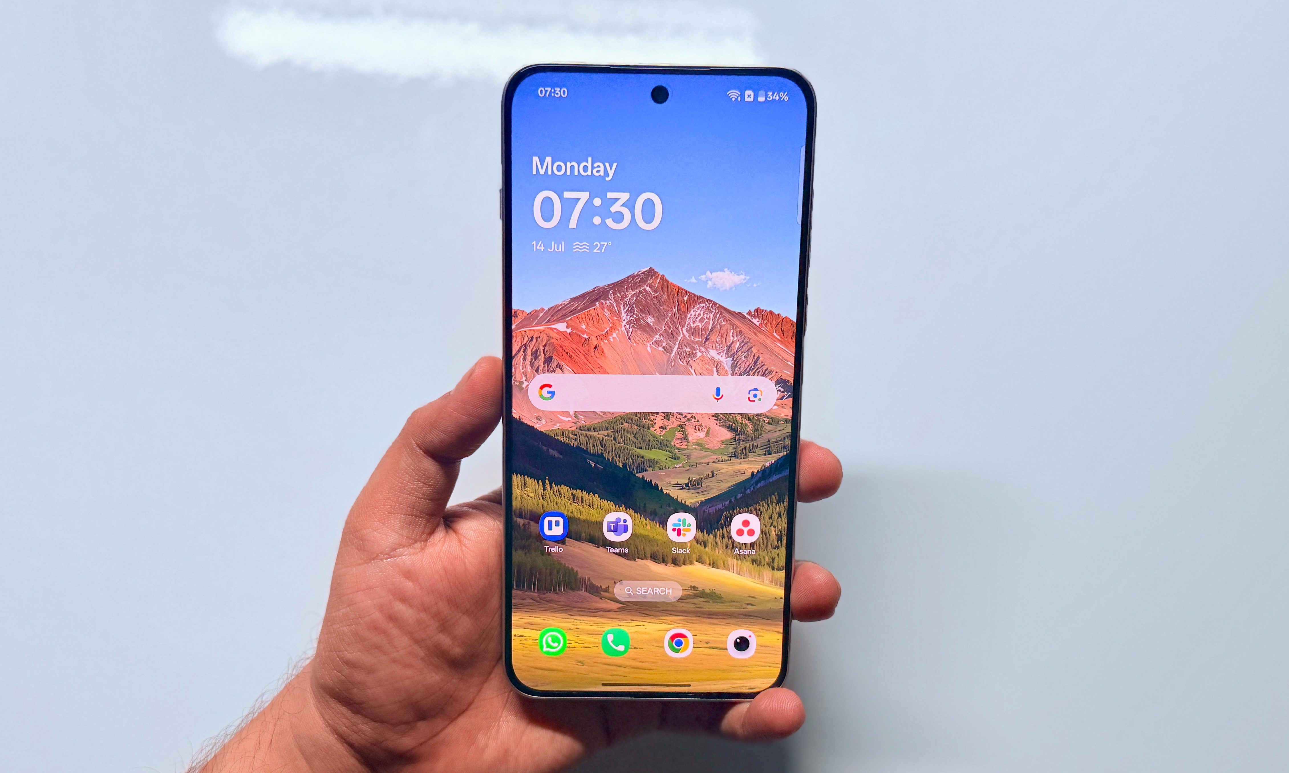 Home screen of the the OnePlus Nord 5.