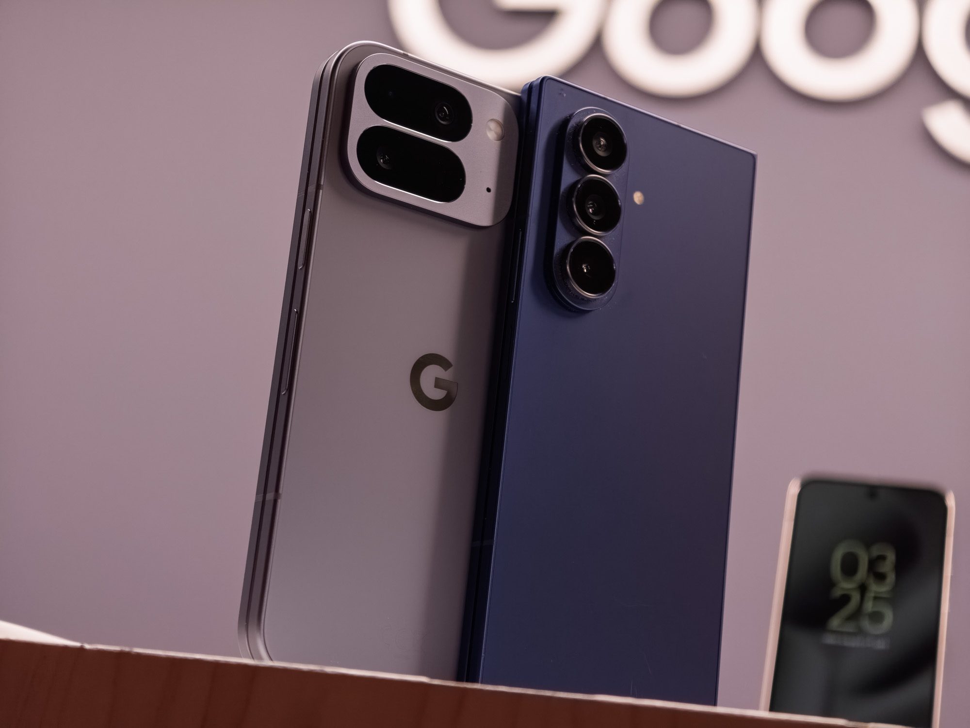 Google Pixel 10 Pro Fold vs Galaxy Z Fold 7