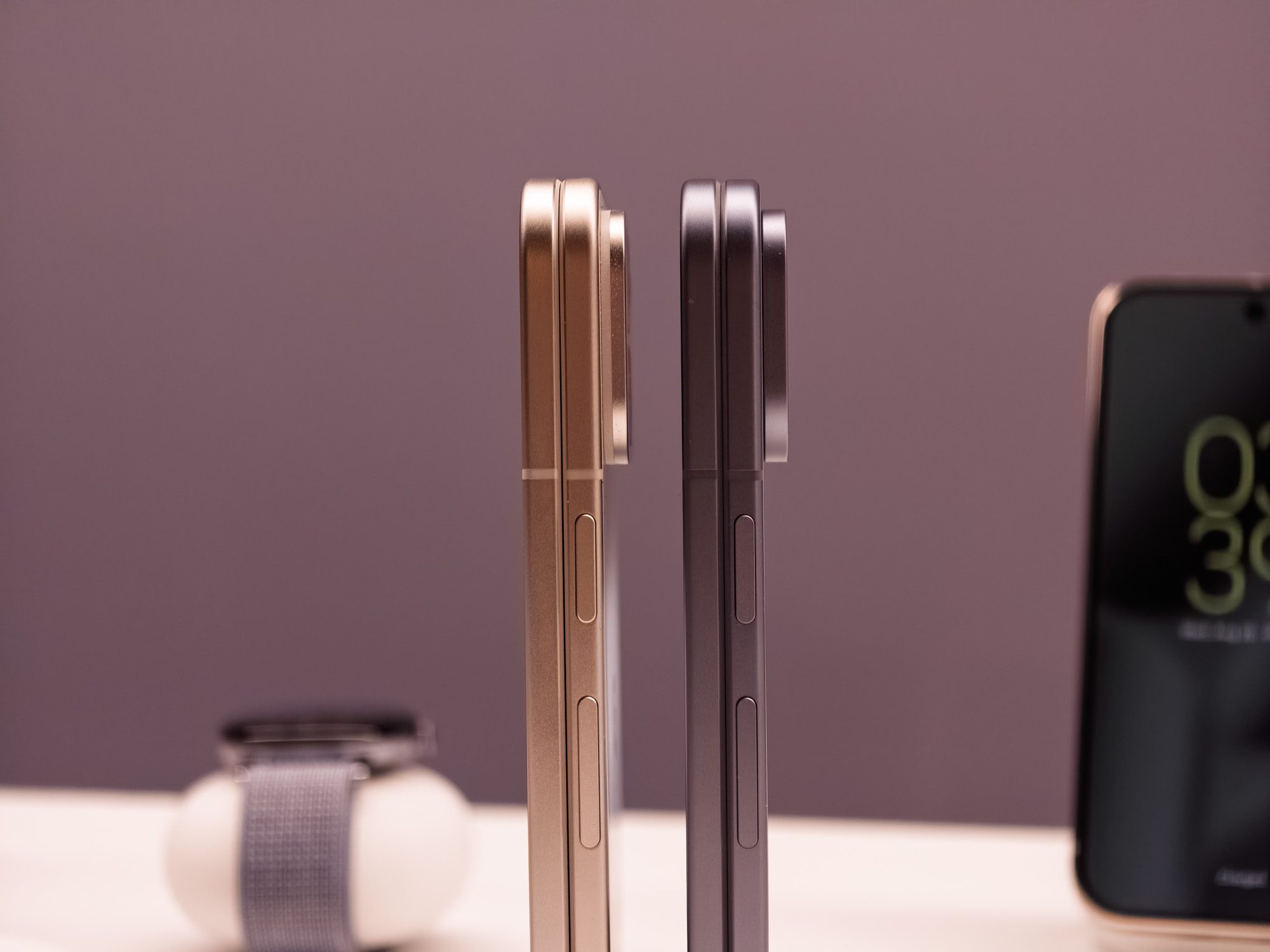Google Pixel 10 Pro Fold vs Pixel 9 Pro Fold side profile