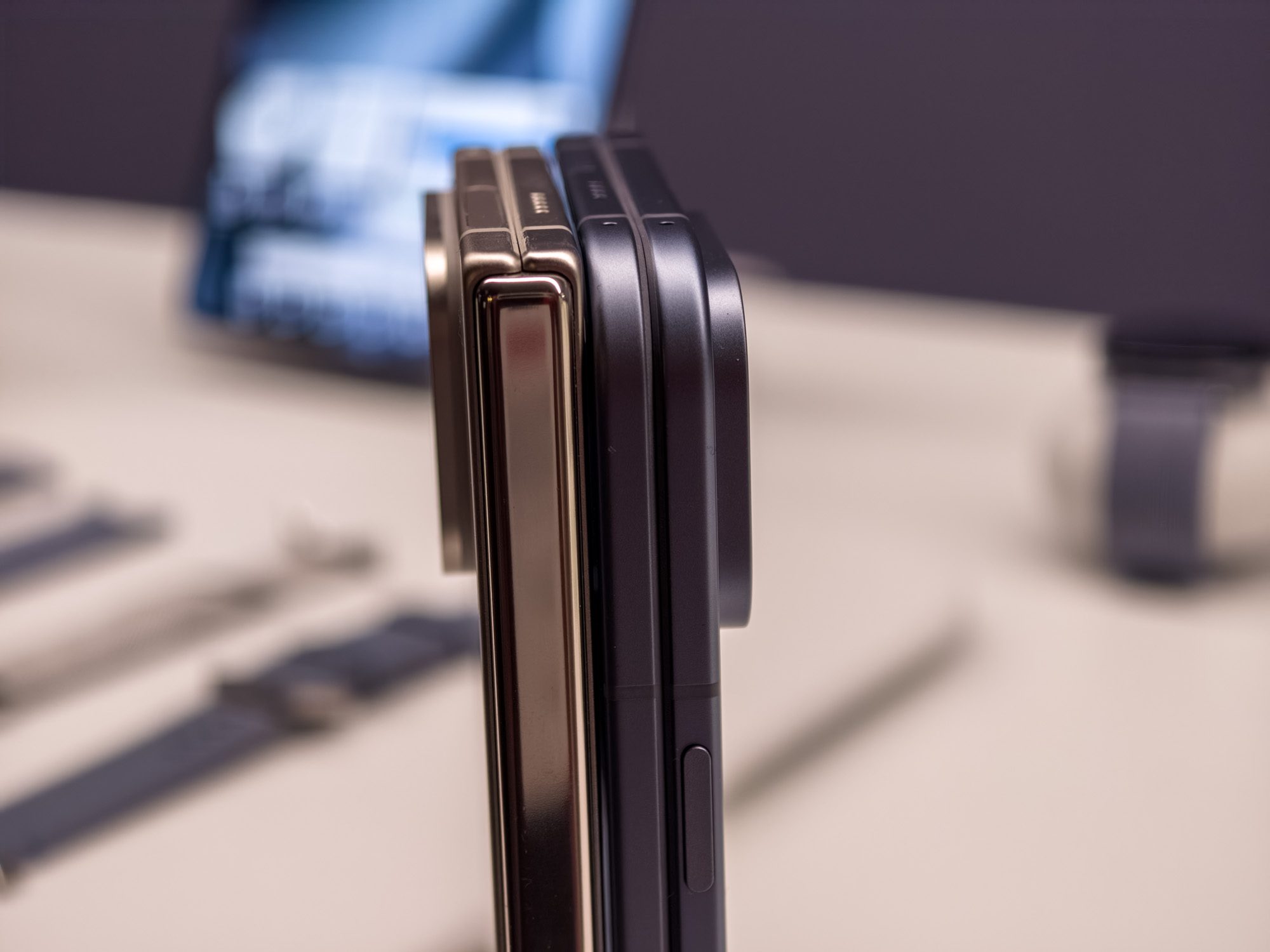 Google Pixel 10 Pro Fold vs Pixel 9 Pro Fold thickness