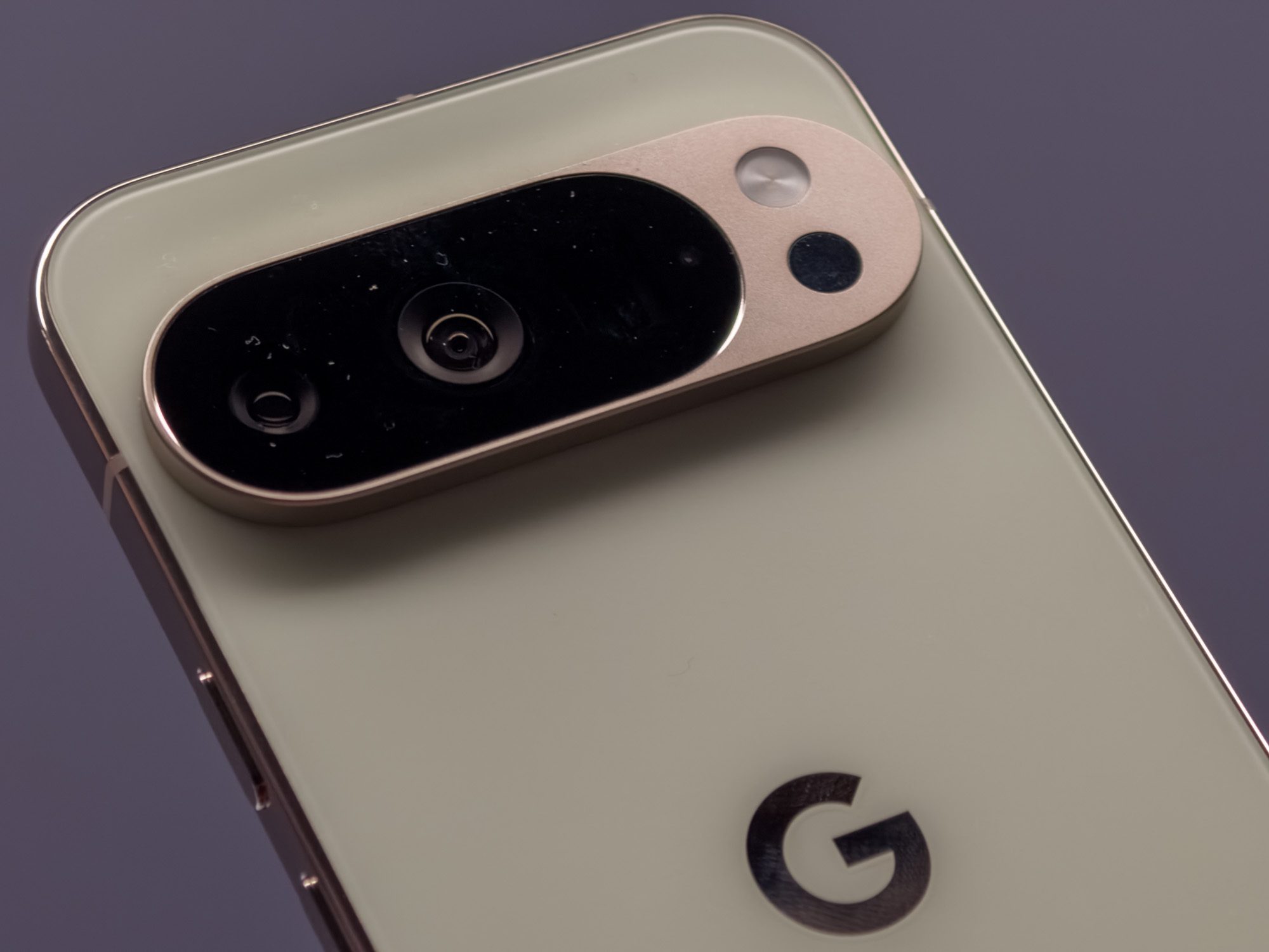 Google Pixel 10 Pro / 10 Pro XL Jade
