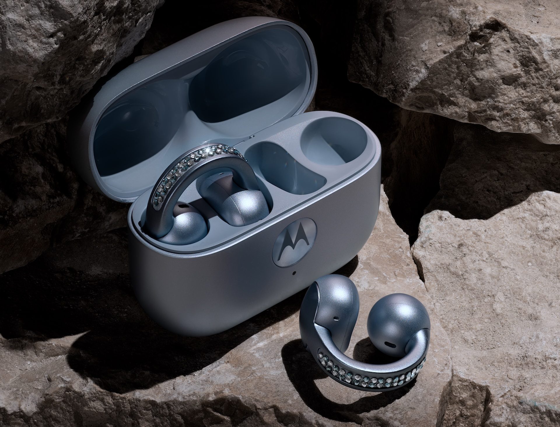 Moto Razr 2025 Buds Loop Brilliant Collection