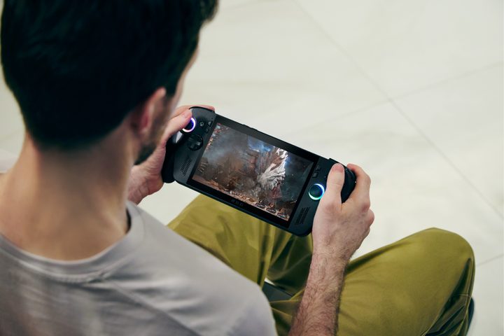 A man playing the ROG Xbox Ally X.