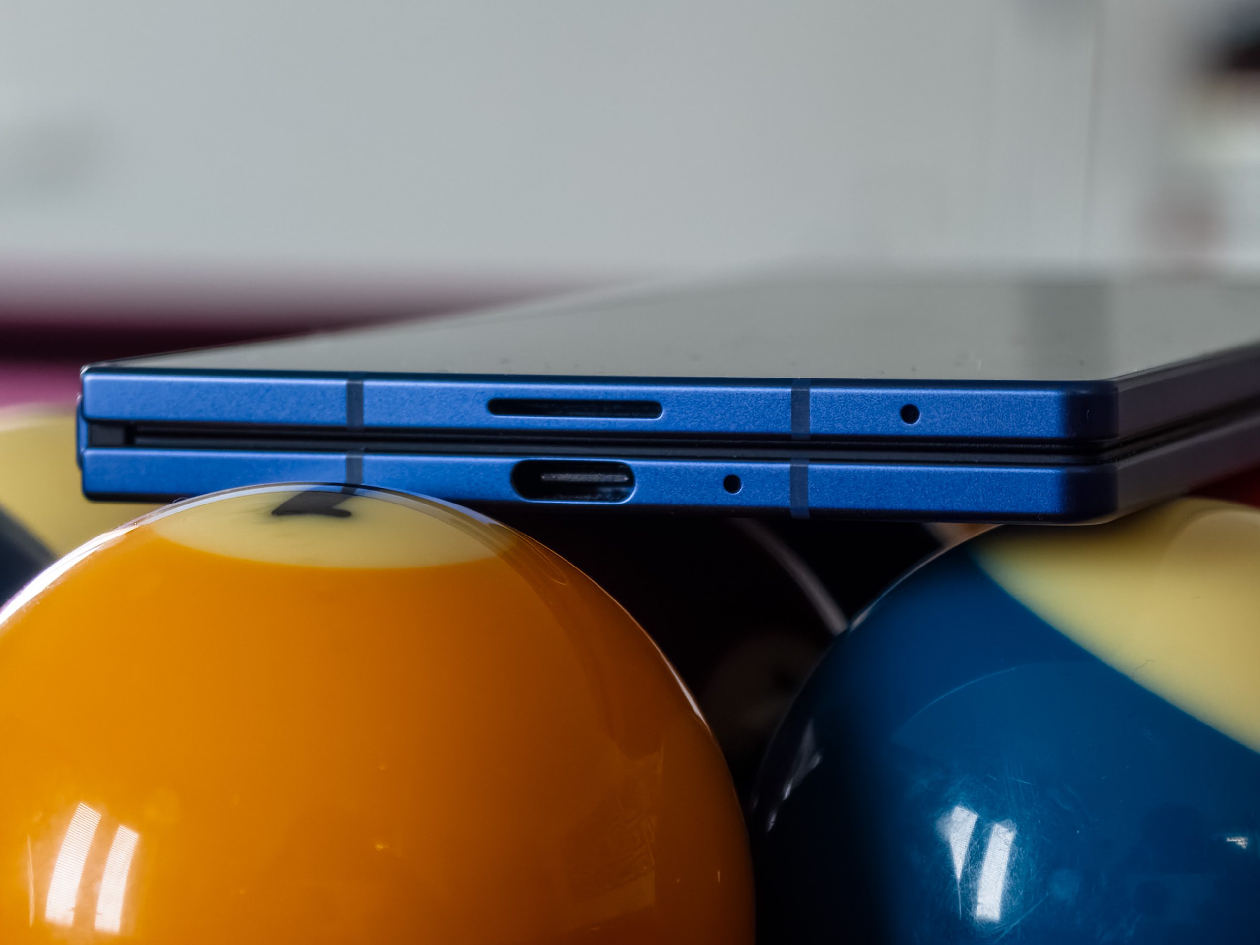 Galaxy Z Fold 7 in blue