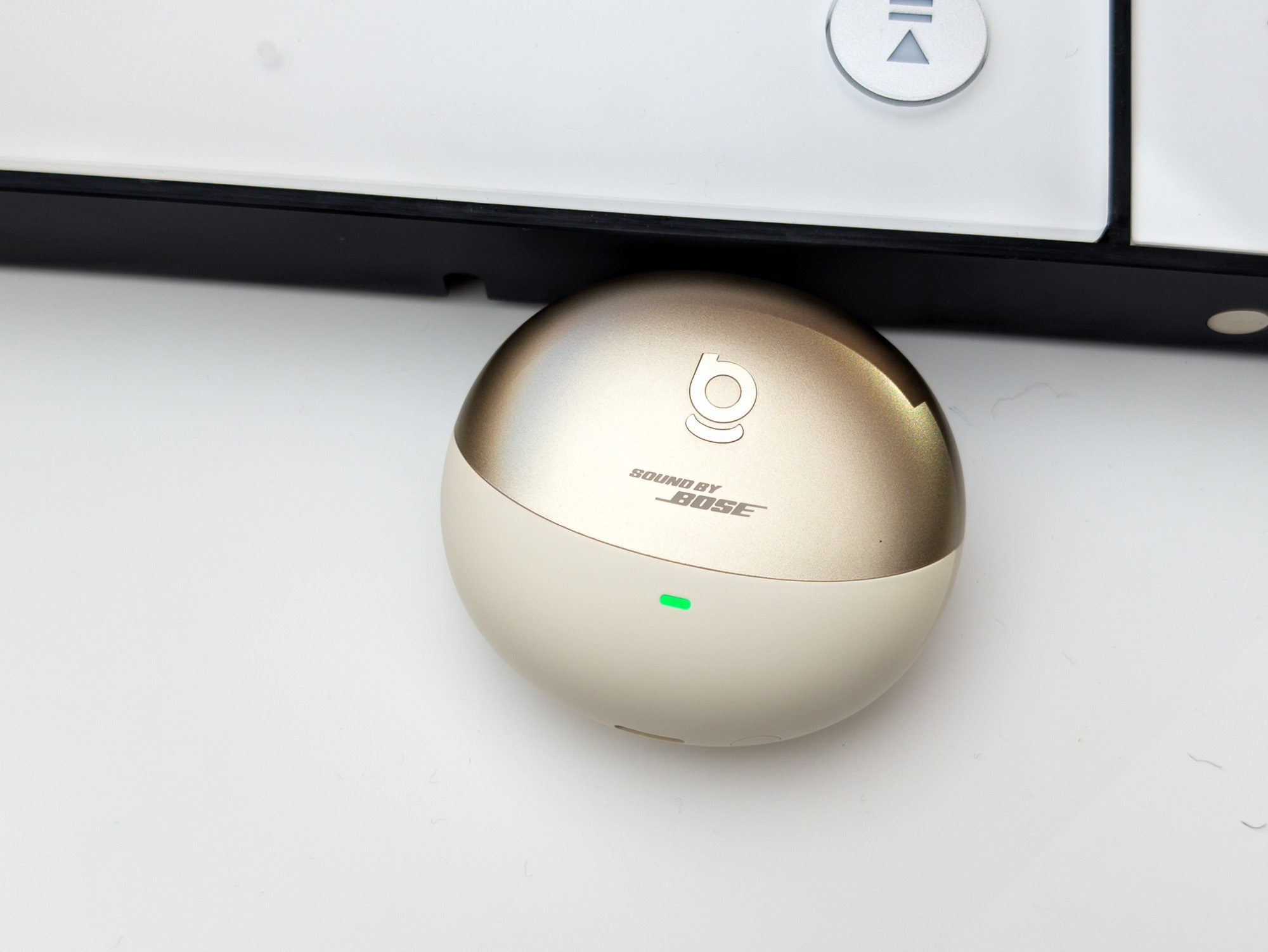 Baseus Inspire XP1 with Sound by Bose in white