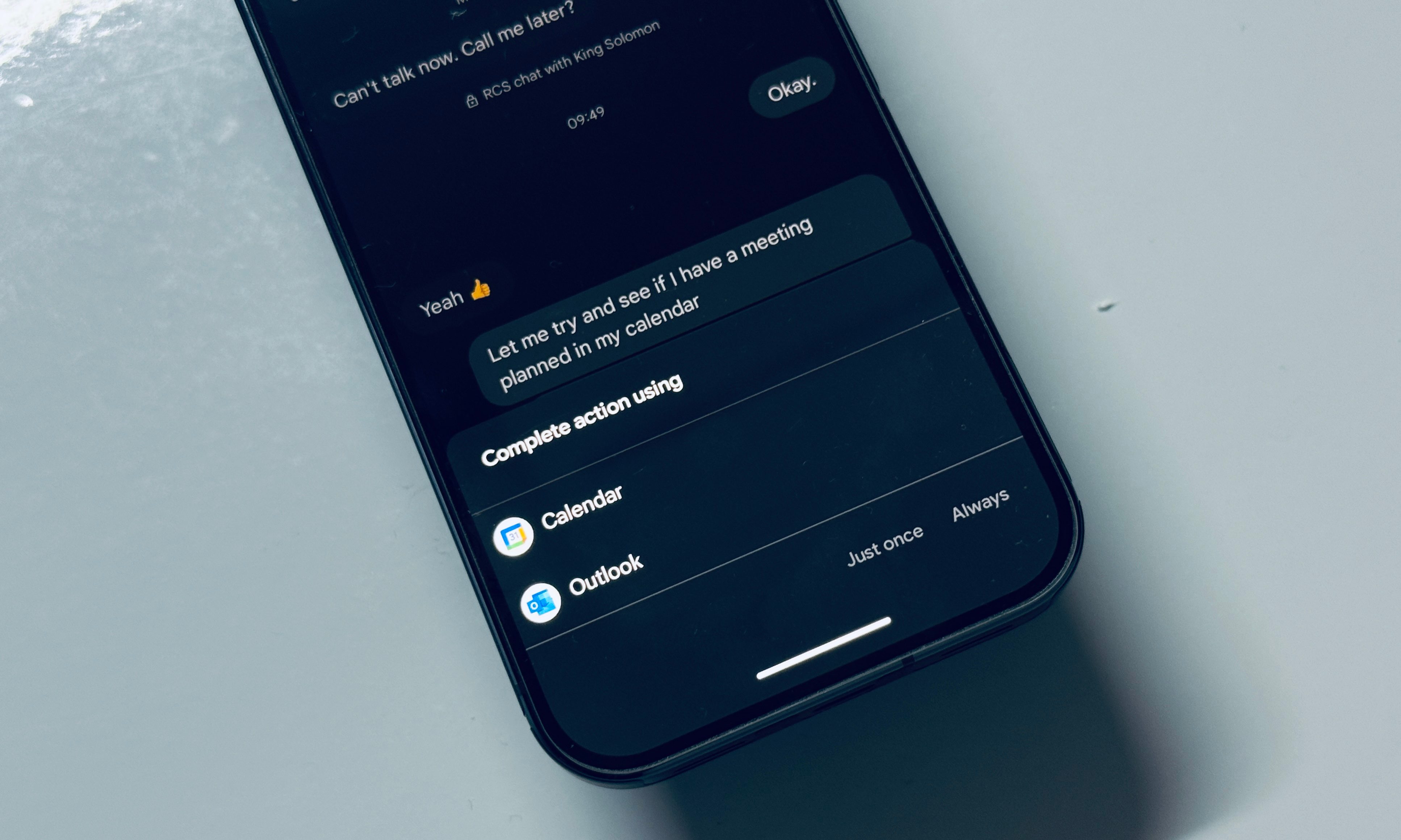 Magic Cue suggestion on Google Pixel 10 Pro.