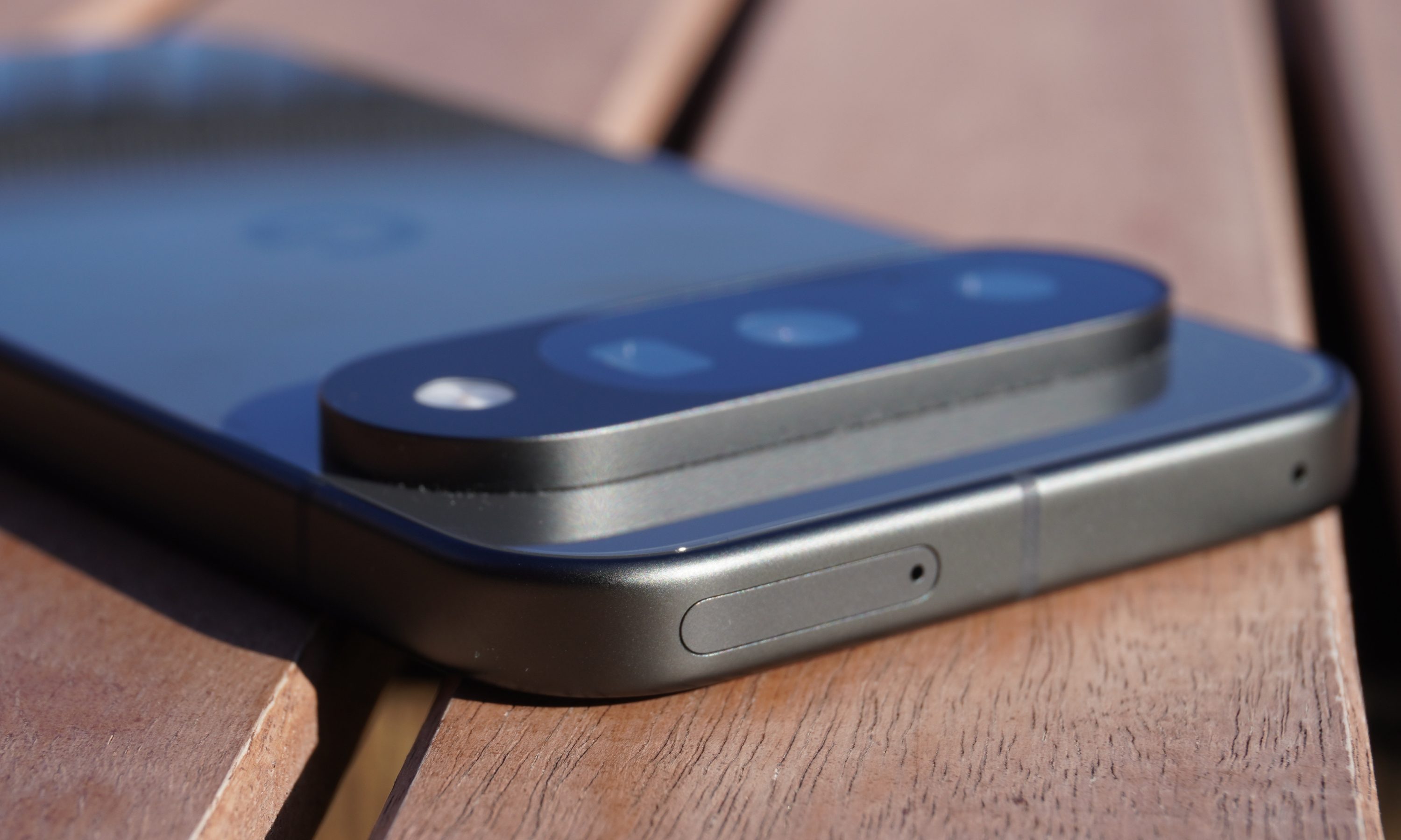 The top-mounted SIM-card tray of the UK variant Pixel 10