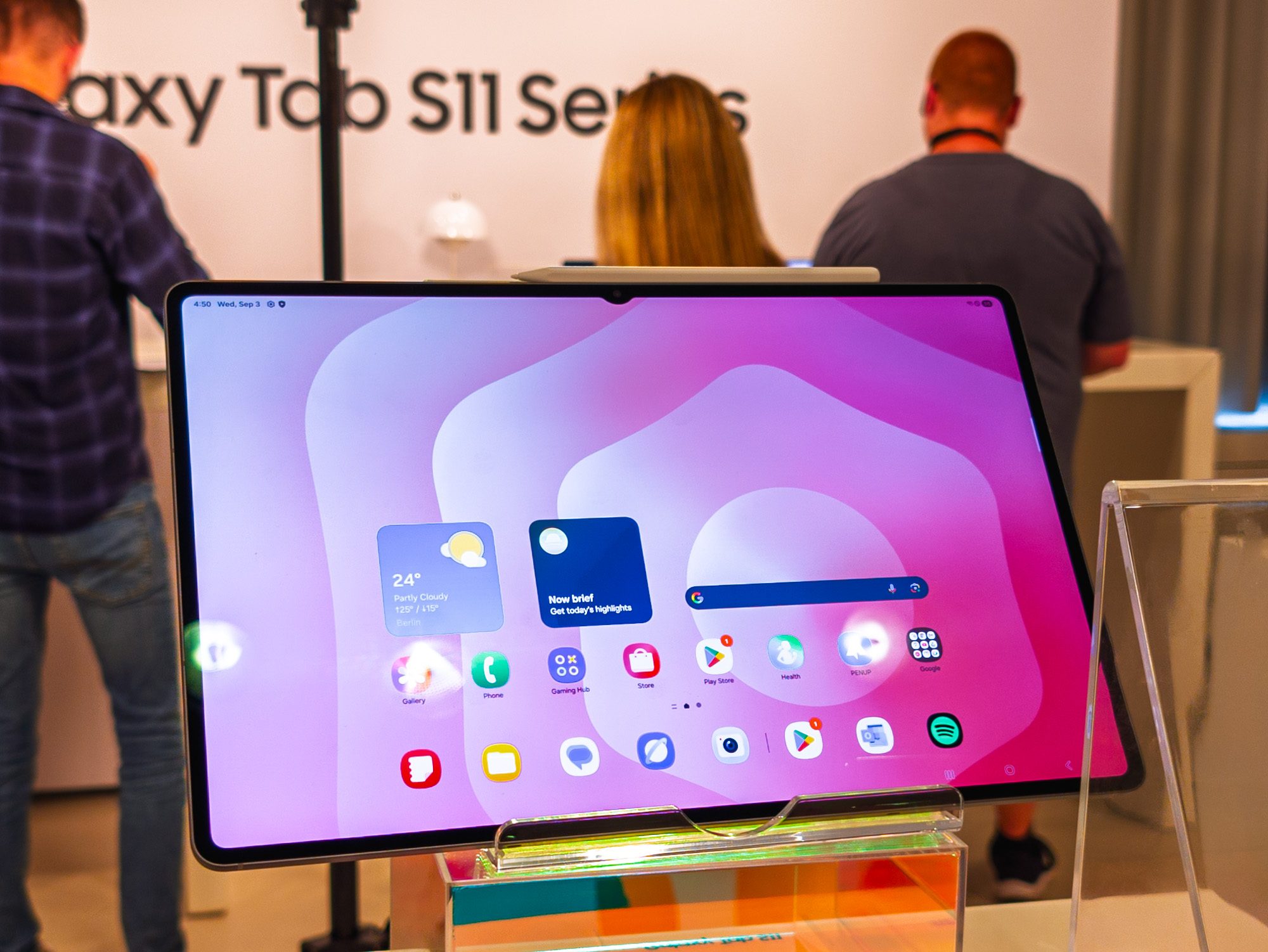 Galaxy Tab S11 Ultra display