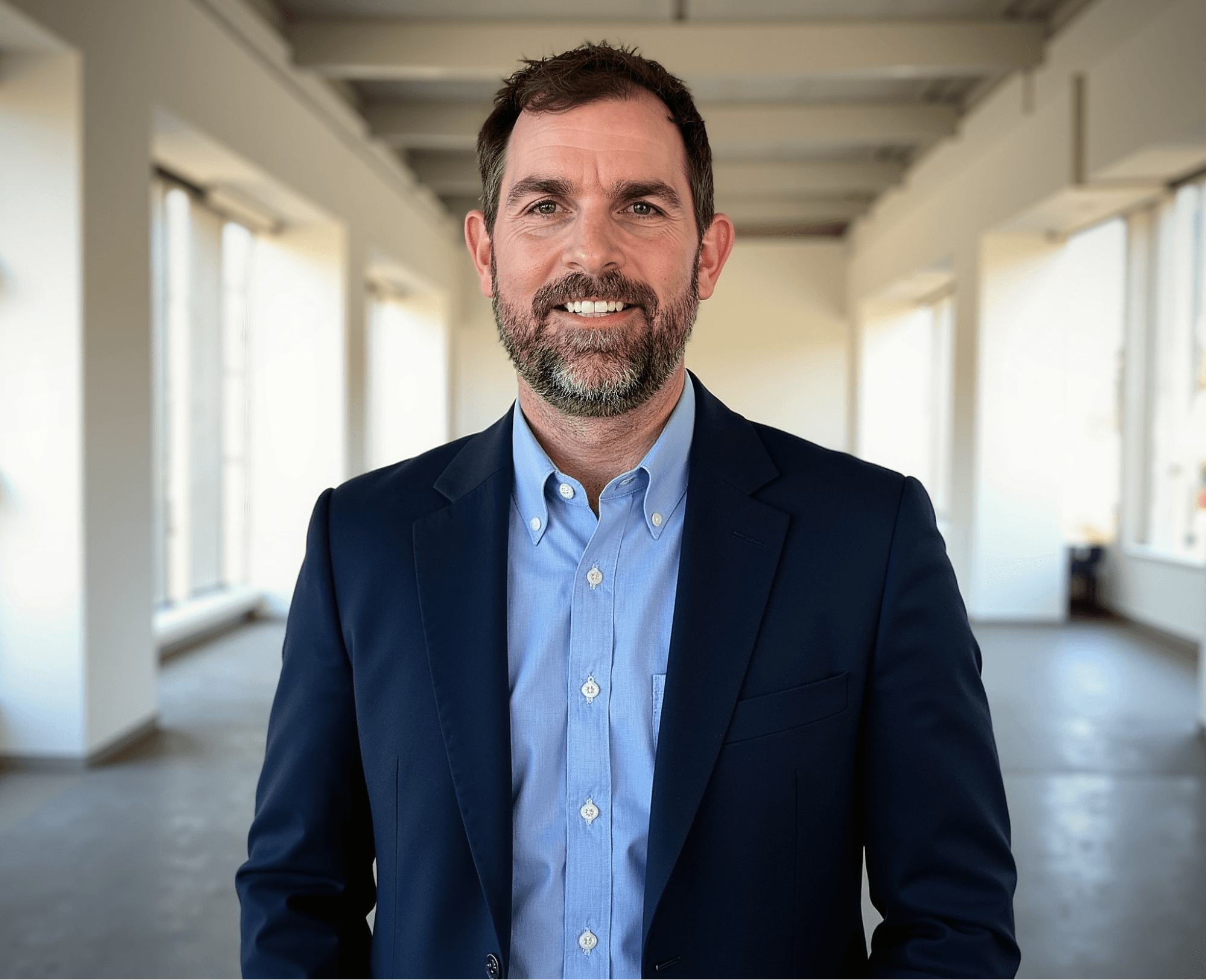 Travis Rodak headshot