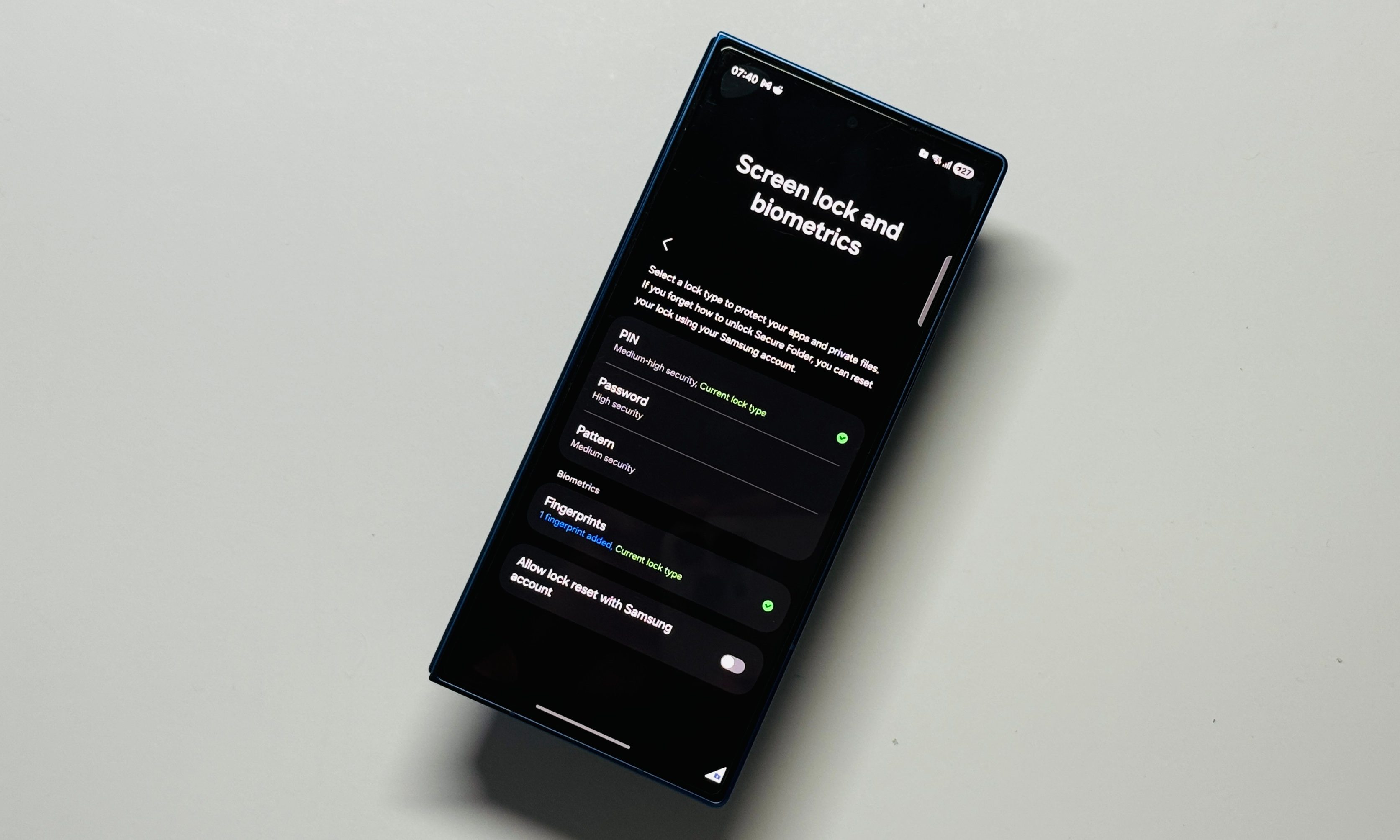 Secure Folder safety in Samsung One UI 8 on Galaxy Z Fold 7.