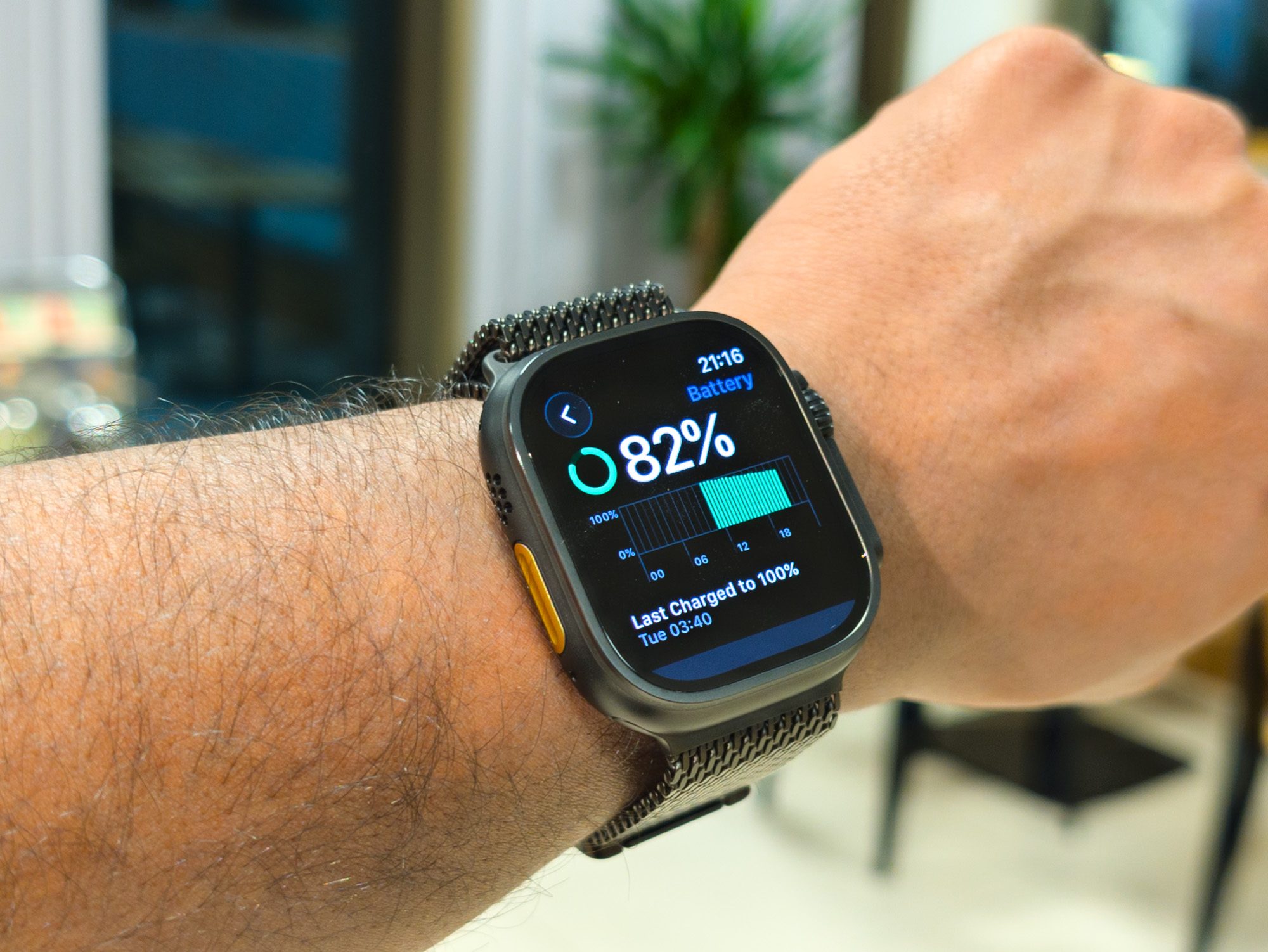 The battery screen on The Apple Watch Ultra 3 in Black Titanium