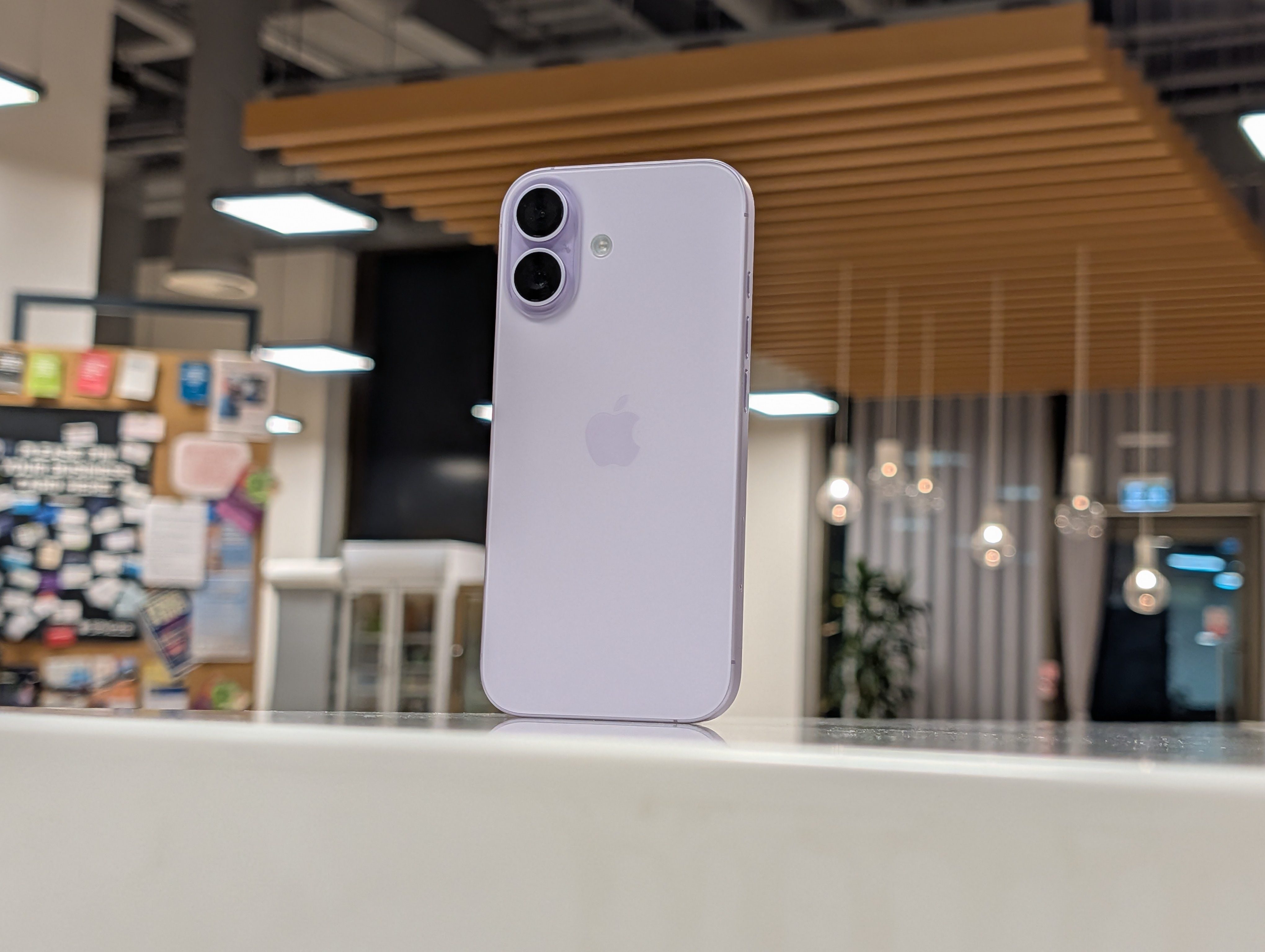 Apple iPhone 17 in Lavender Purple