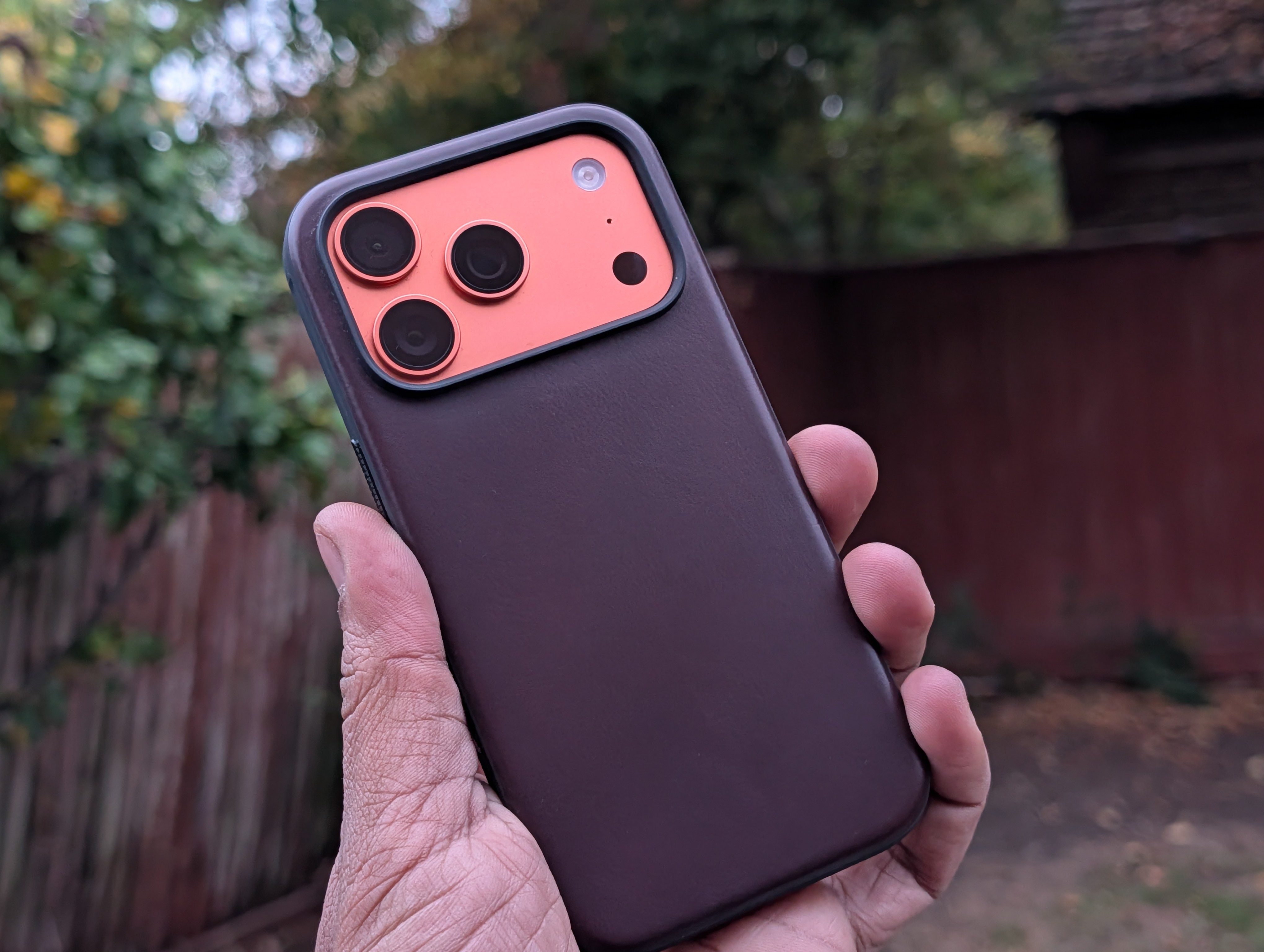 Nomad Rugged Leather case for the iPhone 17 Pro