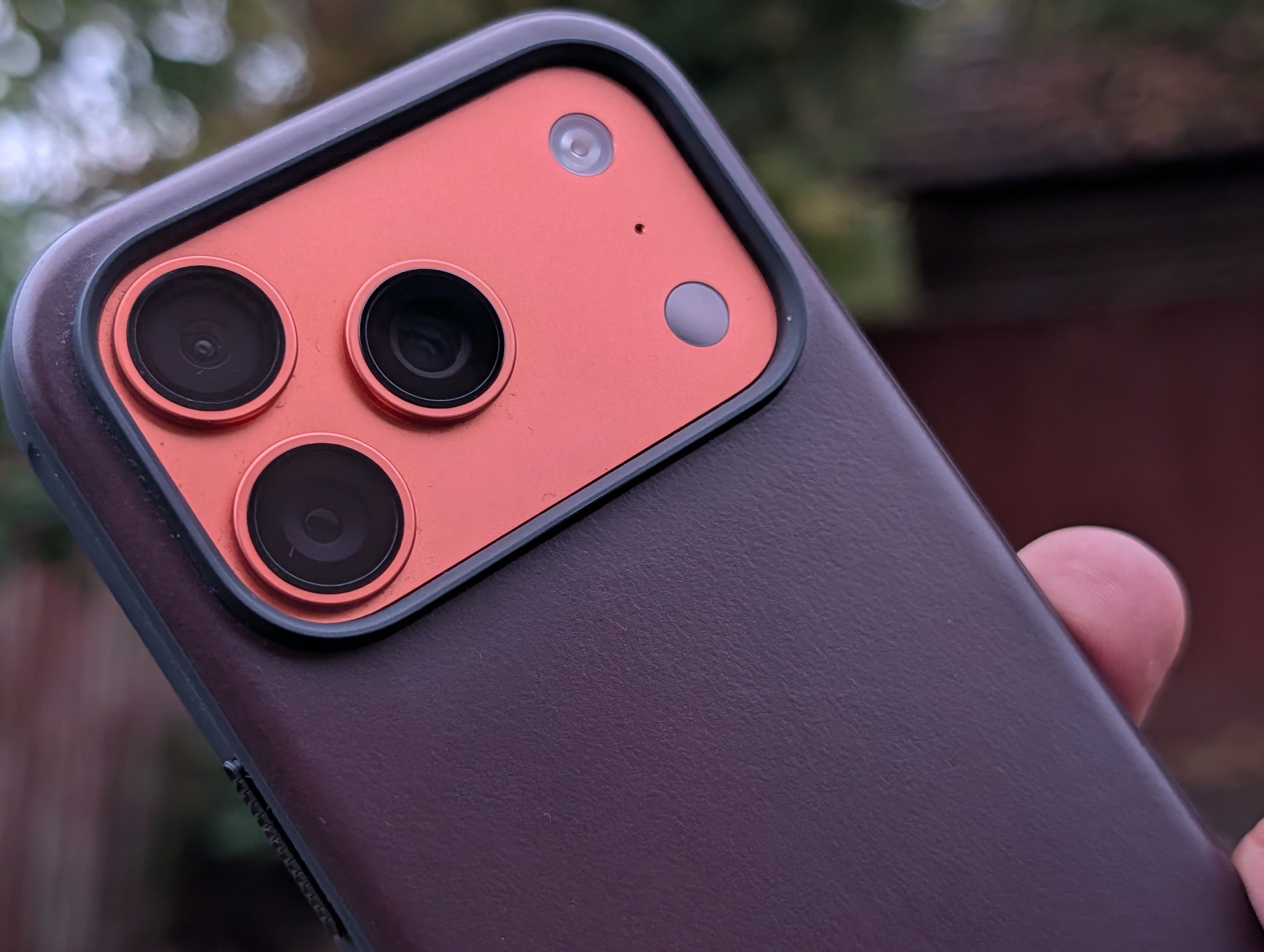 Nomad Rugged Leather case for the iPhone 17 Pro