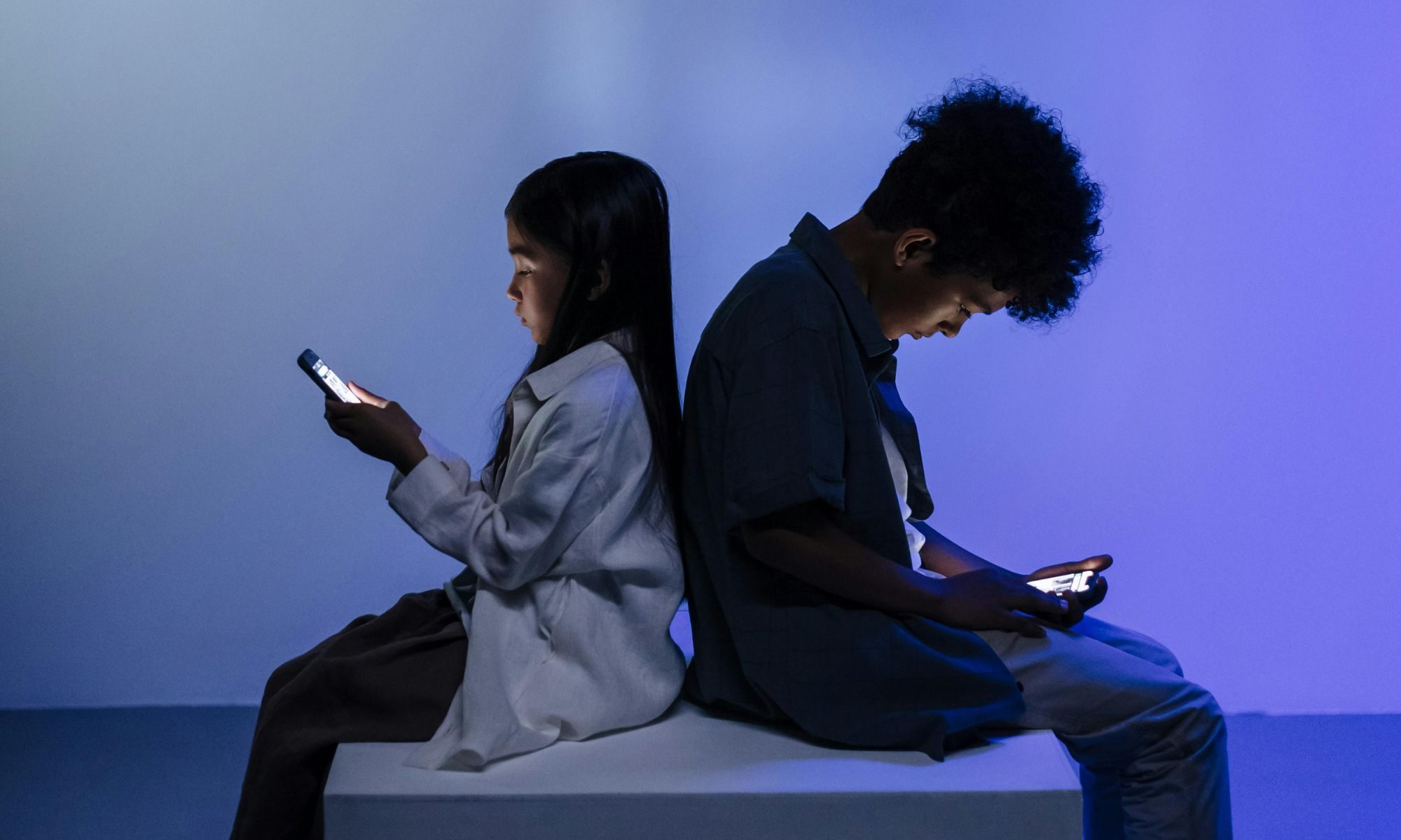 kids-screen addiction-parents-spending-money-on-digital-detox