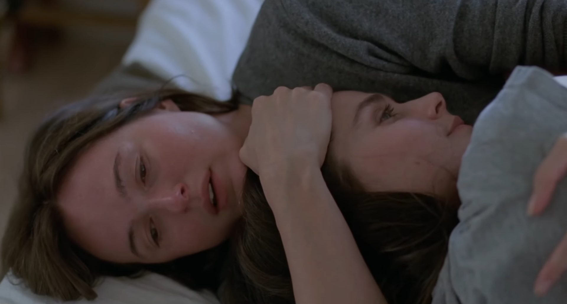 Nora hugging her sister in the film, Sentimental Value.
