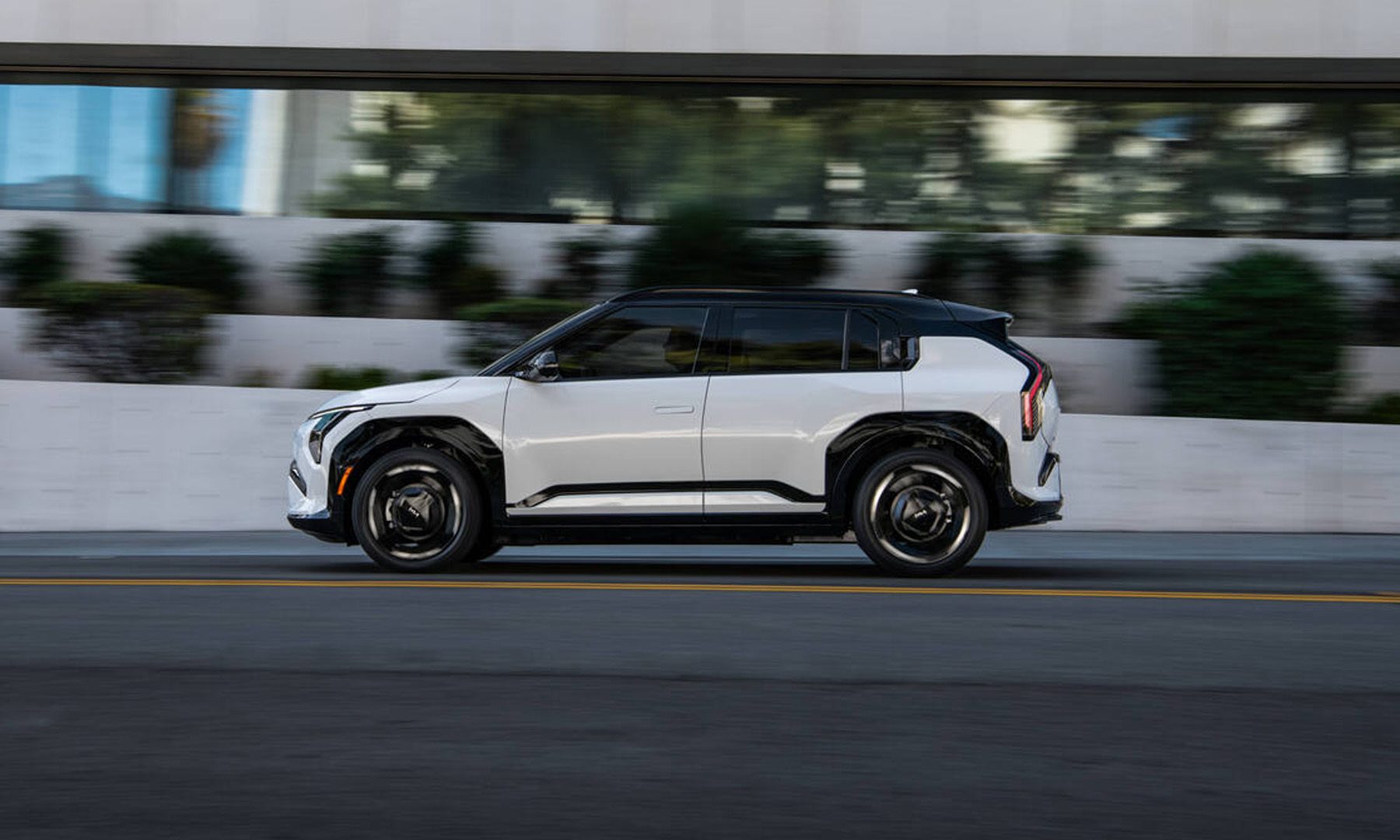 Kia EV3 Featured