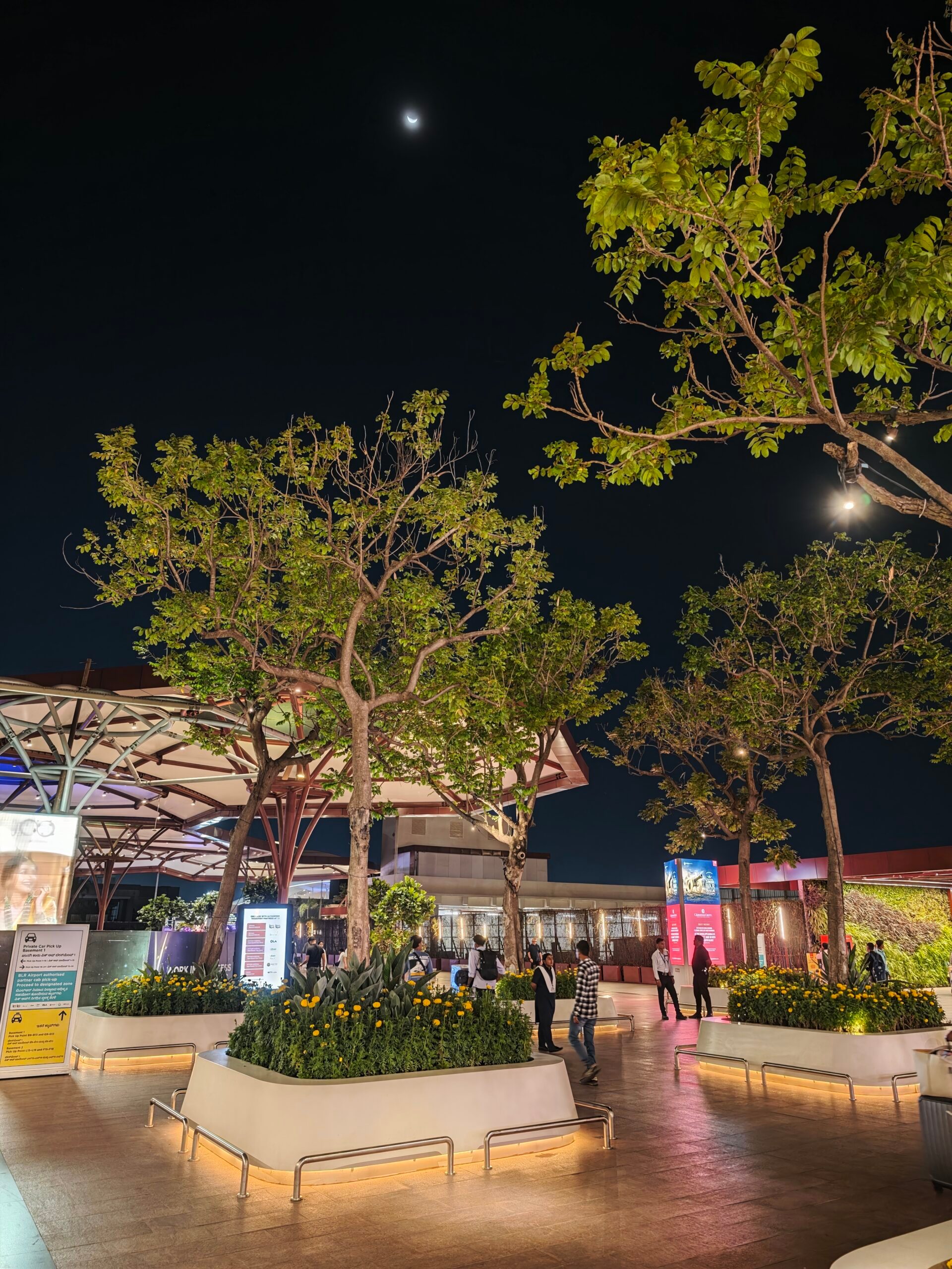 Lowlight (4) - Xiaomi 17 Ultra Camera Review