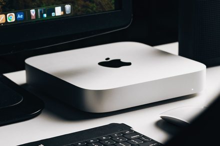 Apple’s looking at a politically radioactive fix for the memory crisis, and the US government isn’t happy about it
