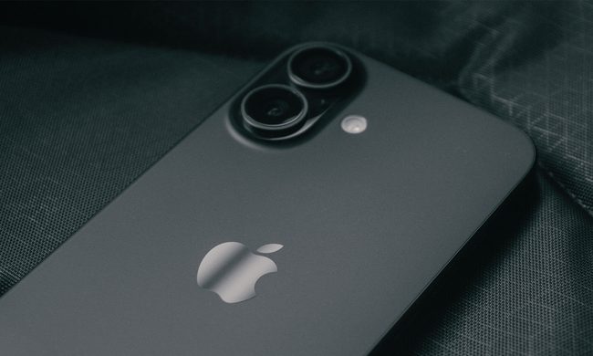 Apple iPhone 17 back
