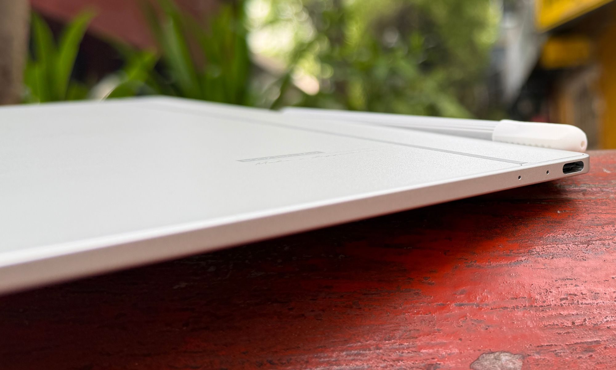 Onyx Boox Note Max e ink tablet