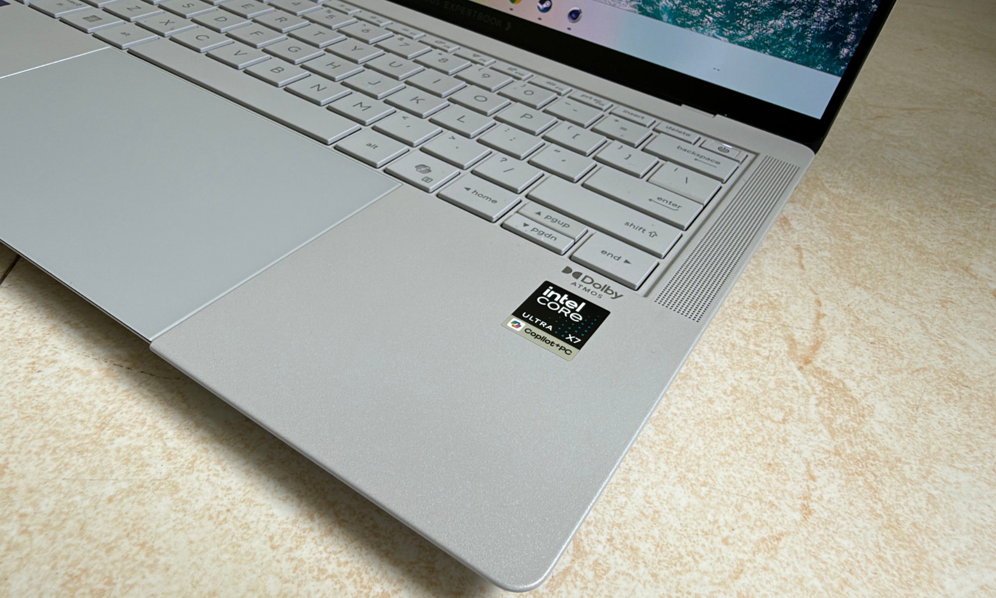 Asus ExpertBook Ultra laptop