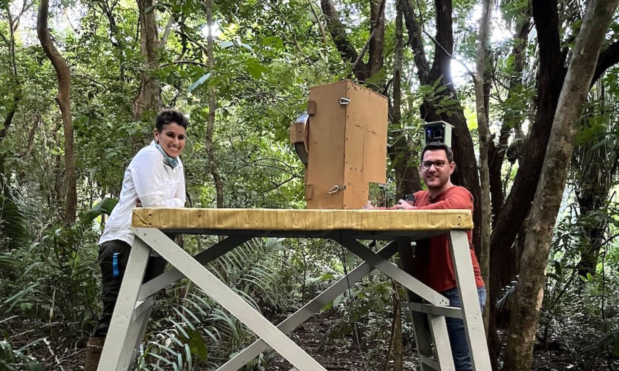 Marcela Benítez and Jacob Abernethy in the field in Costa Rica to test the initial version of the facial-recognition software.