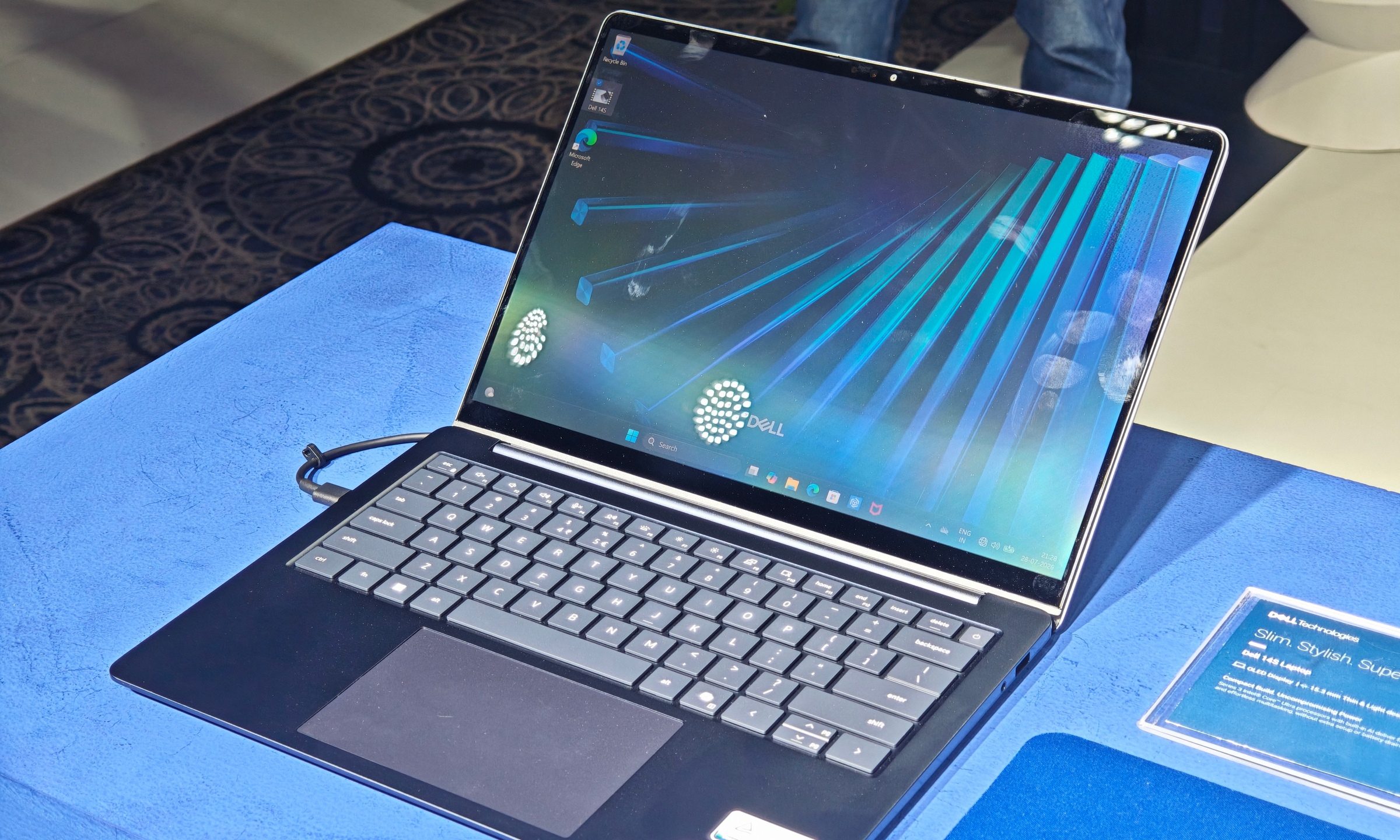 Dell 14S with its anti-glare screen
