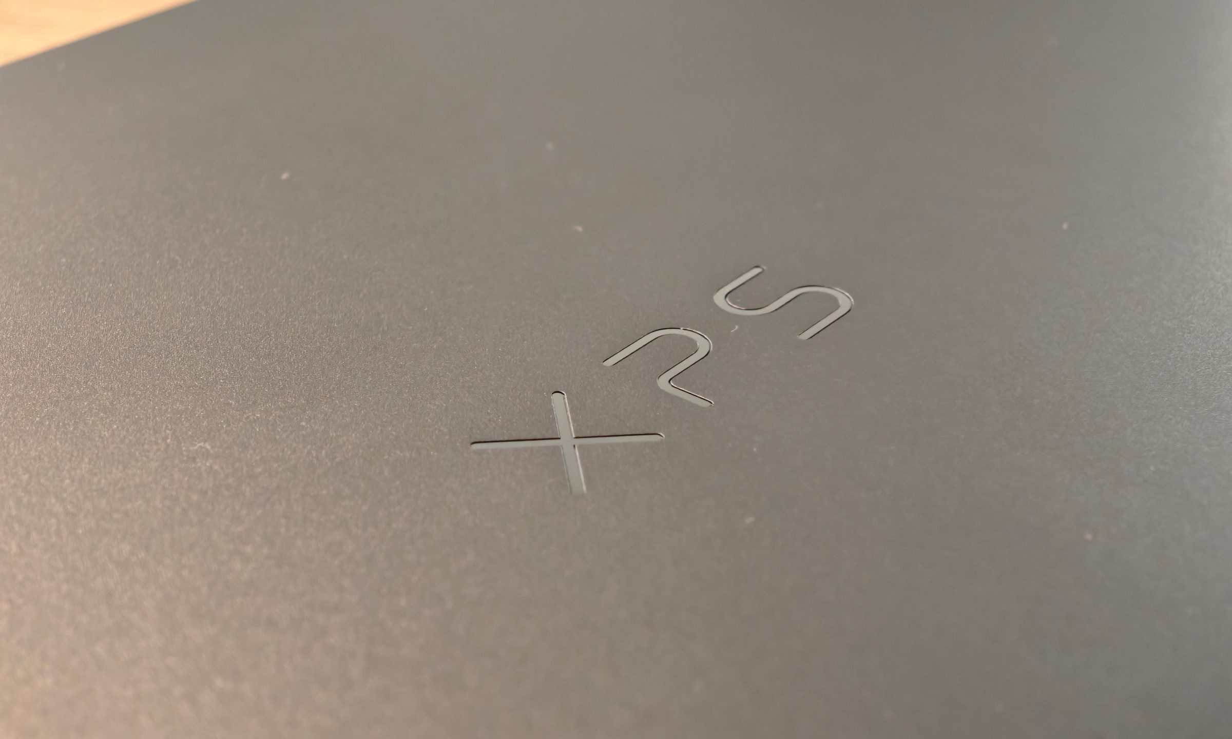 Dell XPS 14 Review: Brand Logo
