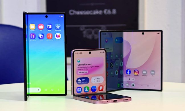 Galaxy foldables with its screen visible