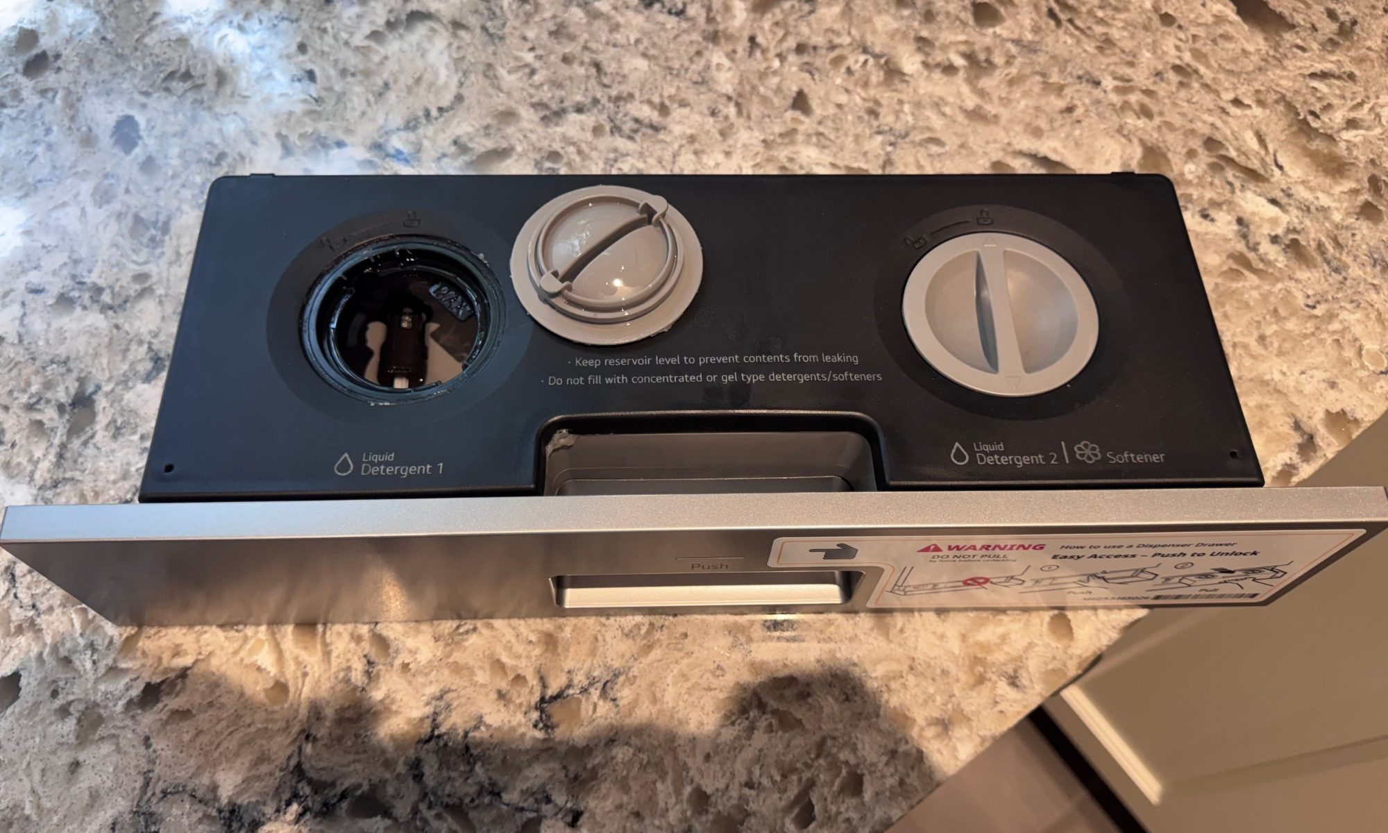 LG SIGNATURE WM9900HSA washer and drying machine.