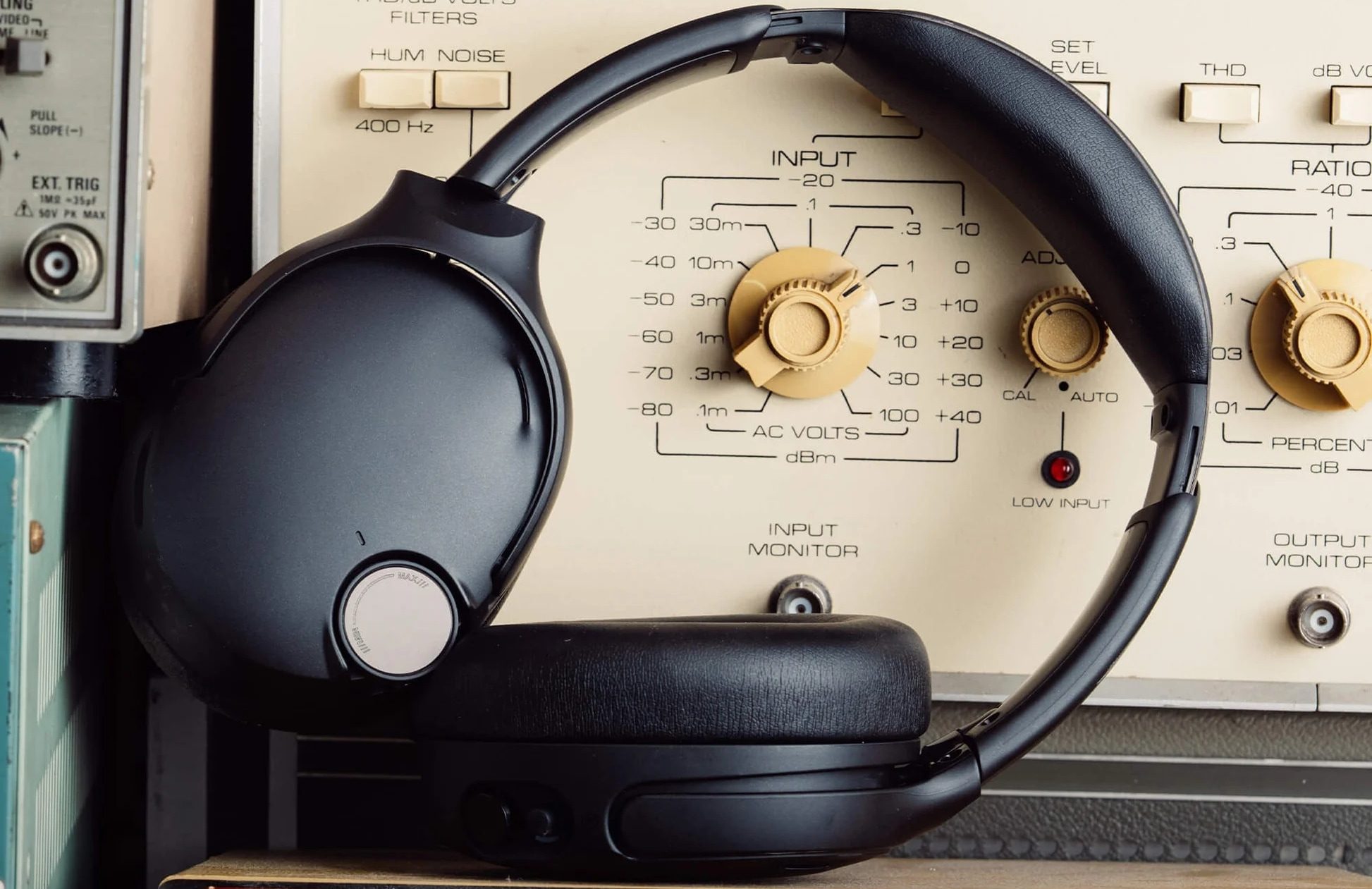 Skullcandy Crusher 1080 in black