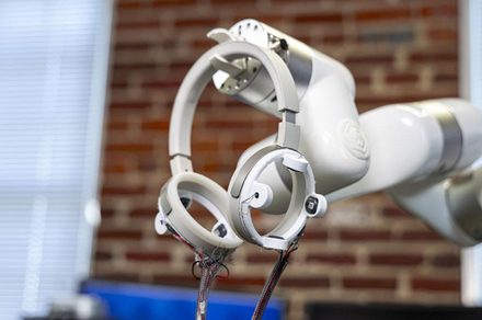 Georgia Tech's Spherephones use spatial audio for robot safety
