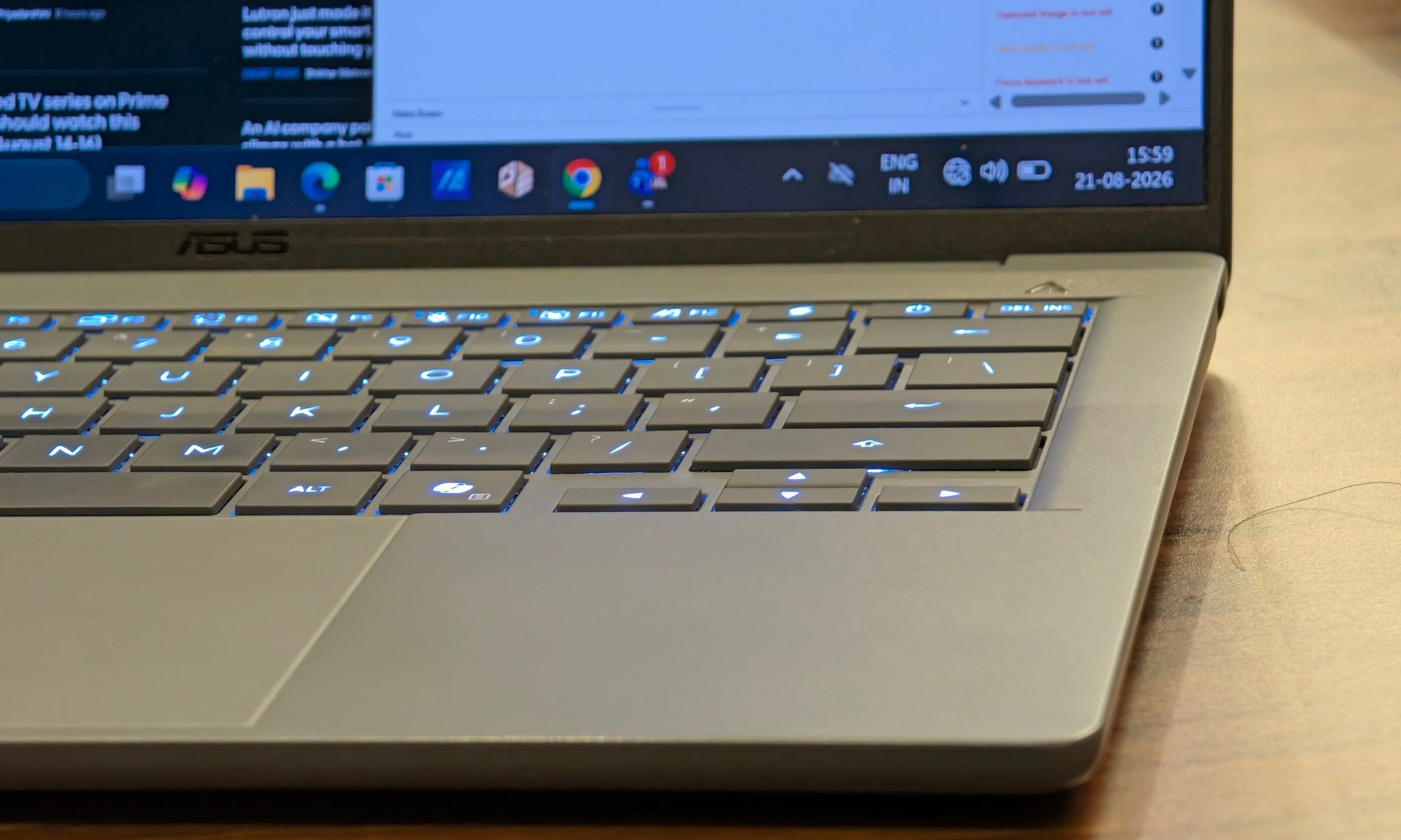 ASUS Zenbook A14 Review Keyboard Backlight