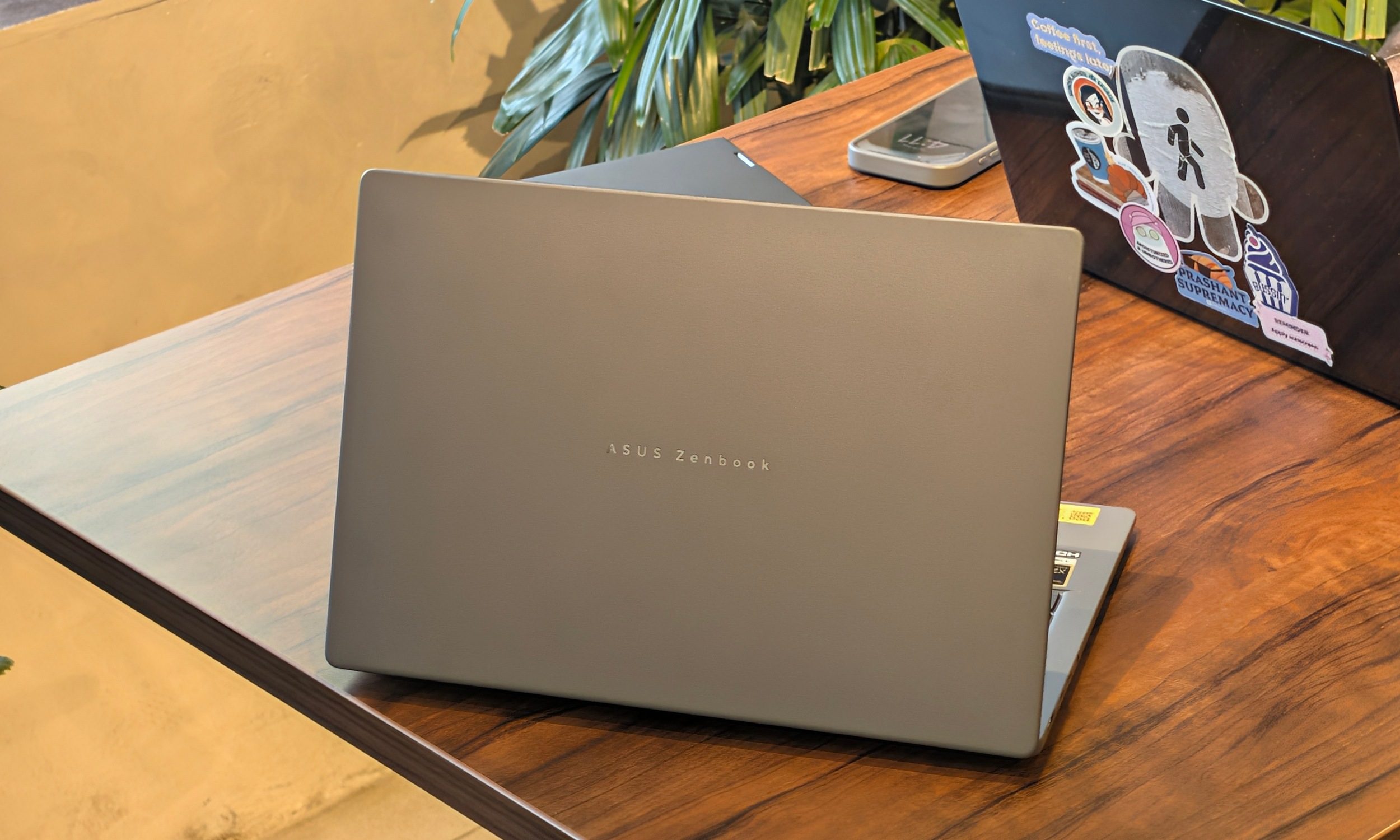 ASUS Zenbook A14 Review Rear