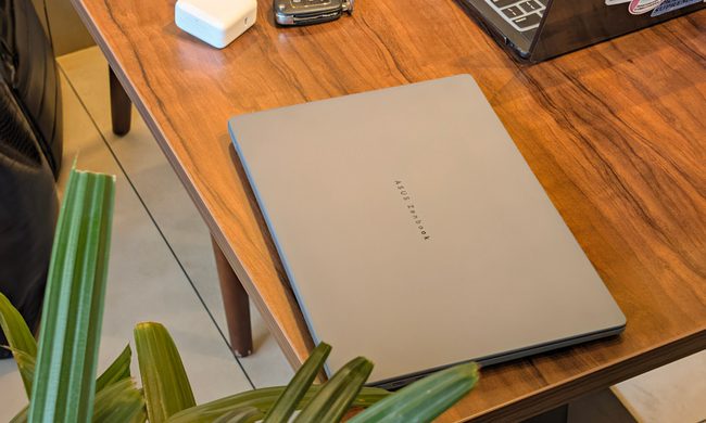 ASUS Zenbook A14 Review Top Lid 2