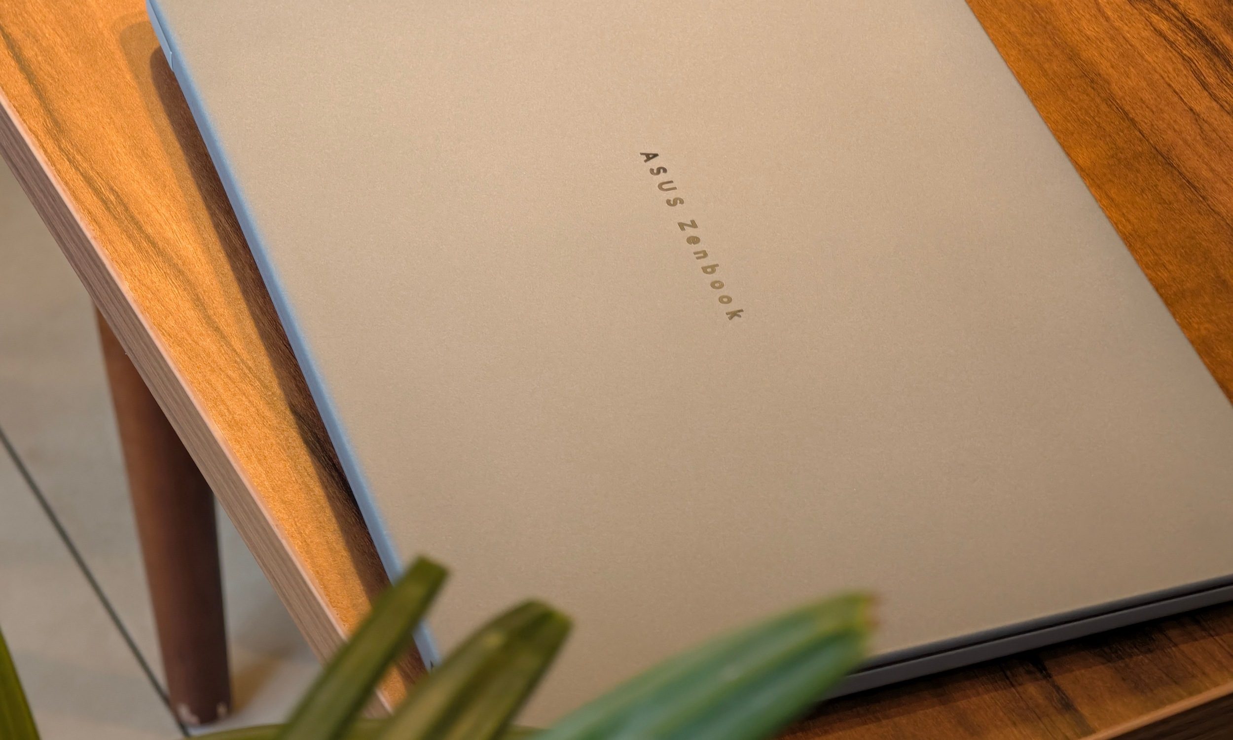 ASUS Zenbook A14 Review Top Lid
