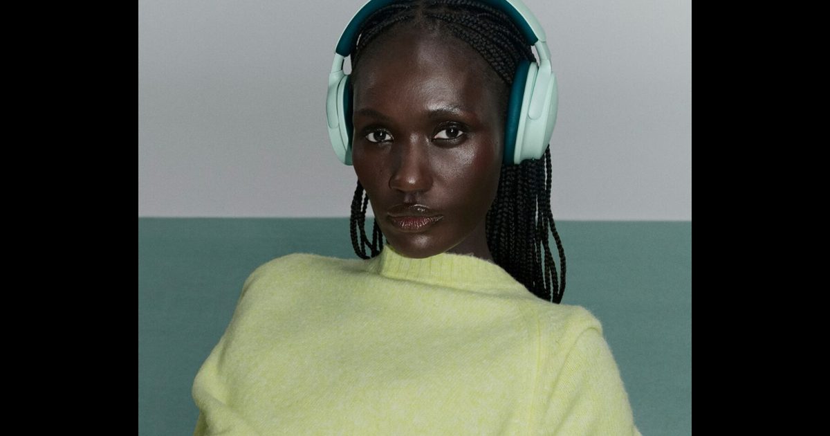 Bose reveals second-gen QuietComfort Headphones and they steal some of the Ultra’s tricks.