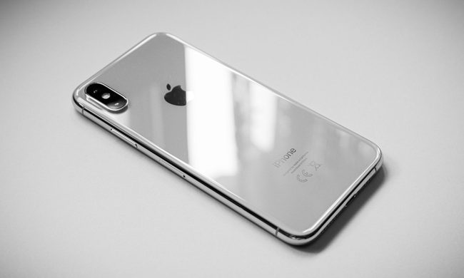 iPhone X
