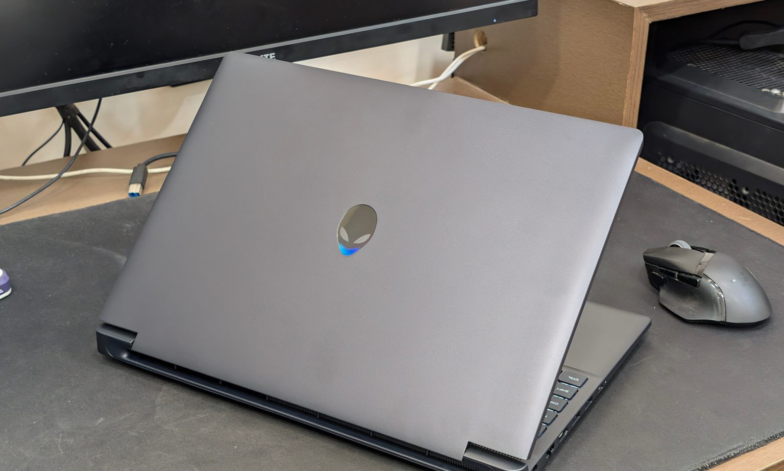 Dell Alienware 15 (DA15265) review: Budget gaming has a new price, and ...