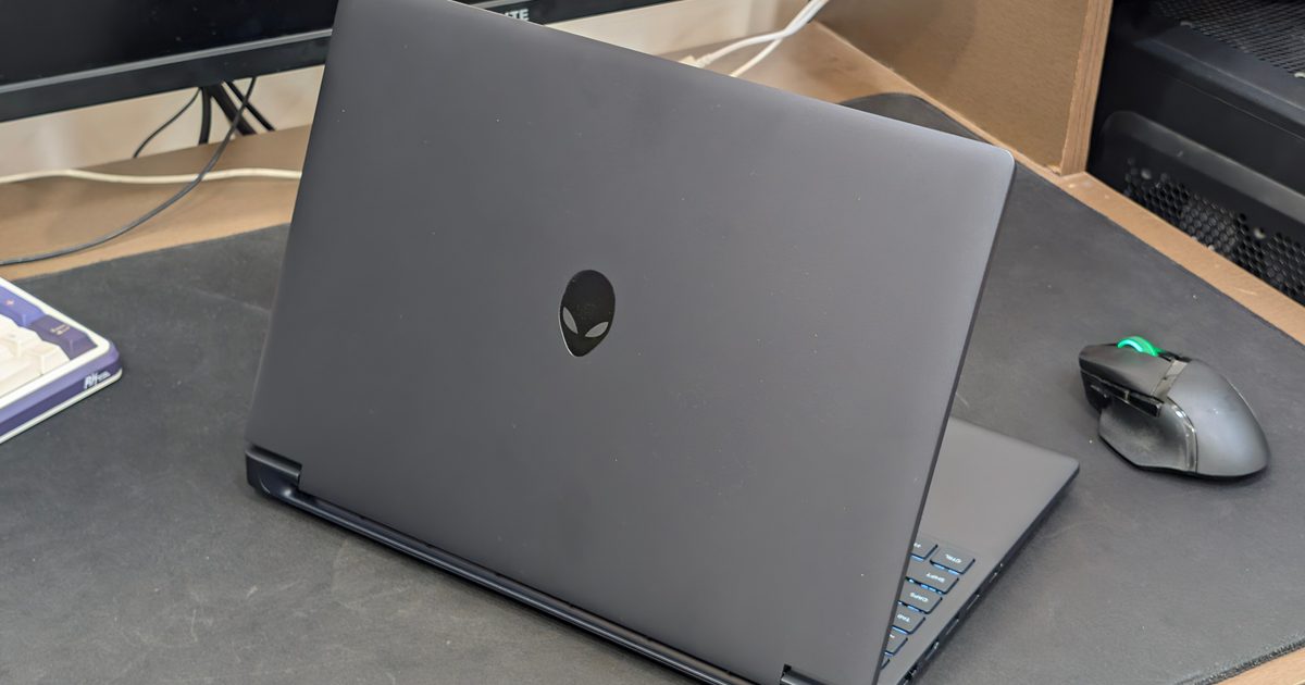 Dell Alienware 15 (DA15265) review: Budget gaming has a new price, and it holds up surprisingly well