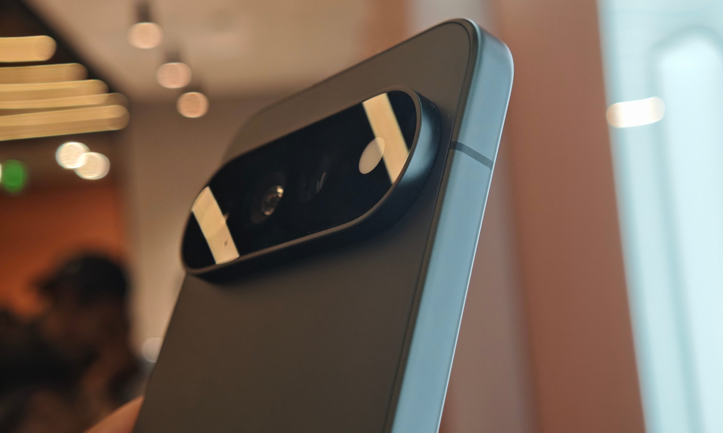 Google Pixel 11 Pro Matte Obsidian Visor Camera