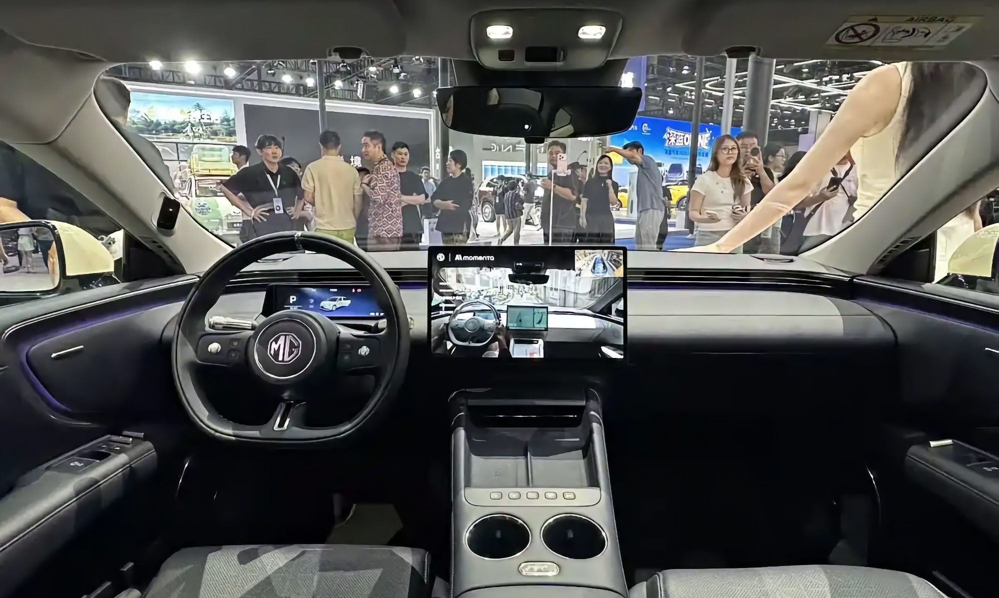 MG 07 cabin