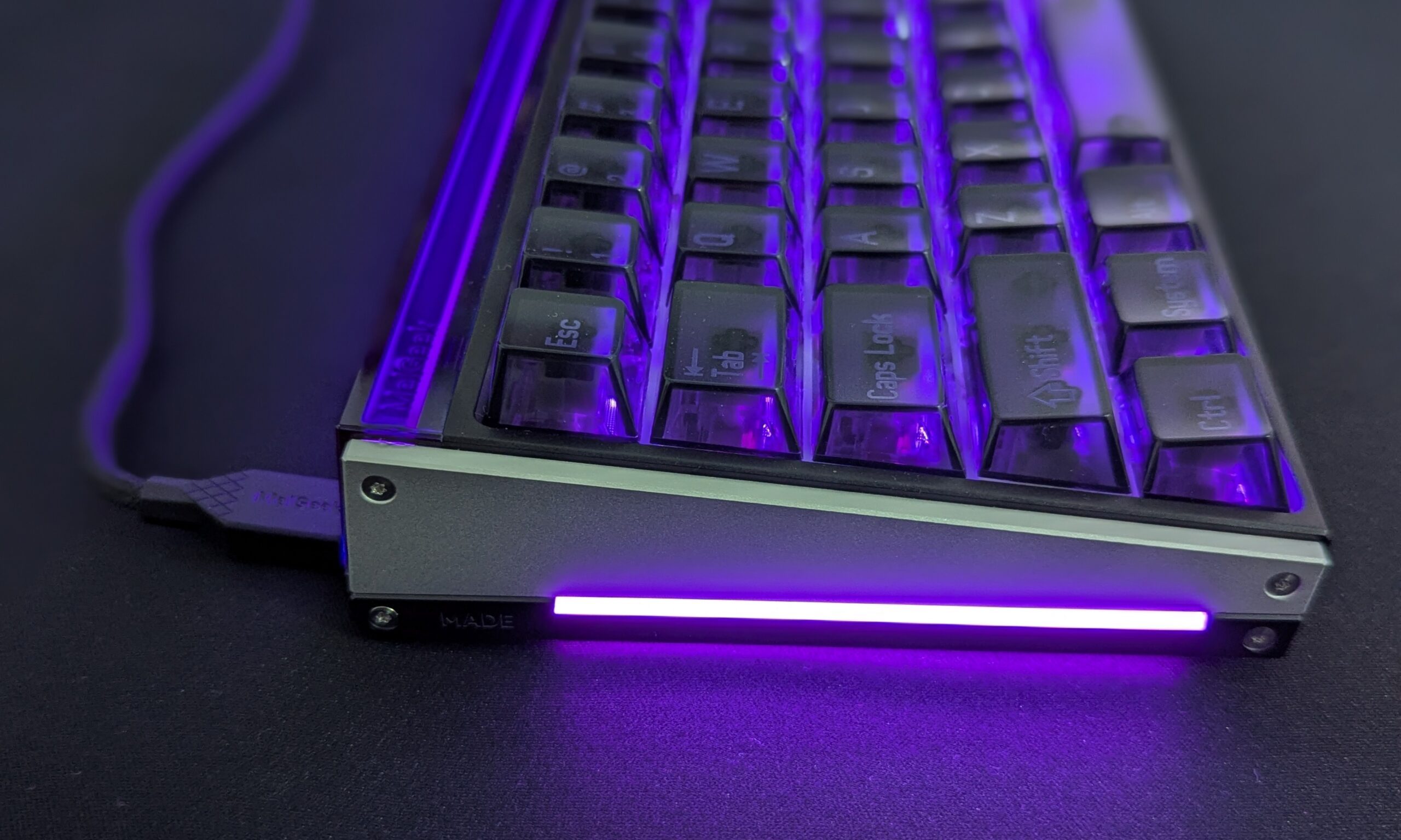 I discovered an odd MelGeek lighting feature and turned my keyboard into Tetris  www.digitaltrends.com
