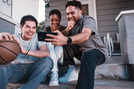 Switching to Metro by T-Mobile Could Get You a New Phone and Some Serious Savings